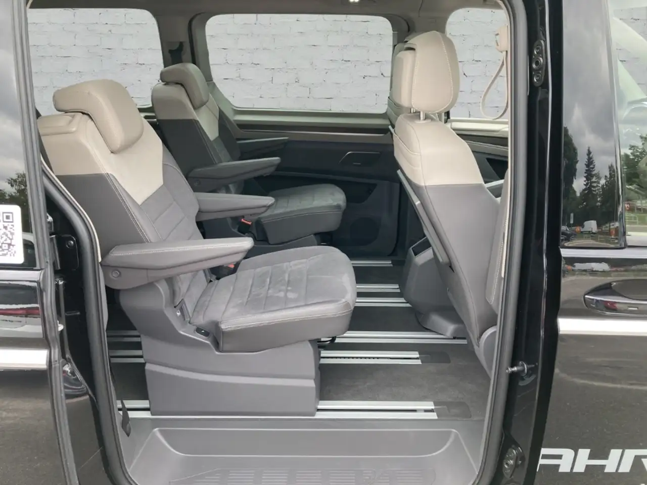 Volkswagen T7 Multivan Style 2,0 TSI DSG LÜ HUD StandHZG AHK-klappbar Pan 11