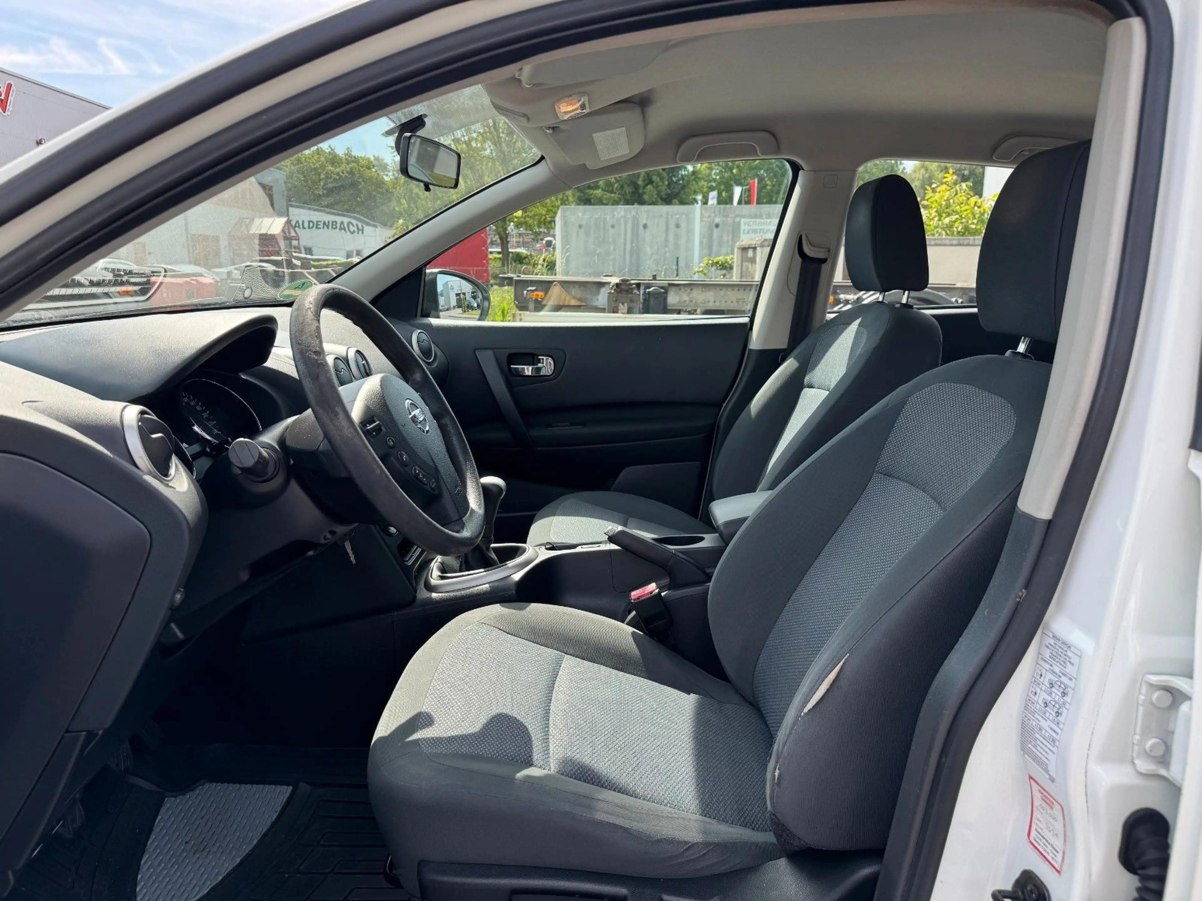 Nissan Qashqai Visia Lückenlose Wartung* PDC* Tempomat* — photo 15