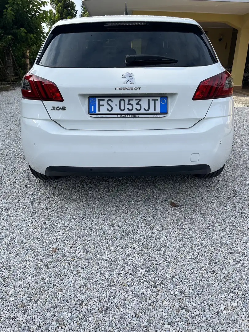 Peugeot 308 5p 1.5 bluehdi Allure s&s 130cv OK NEOPATENTATI - 2