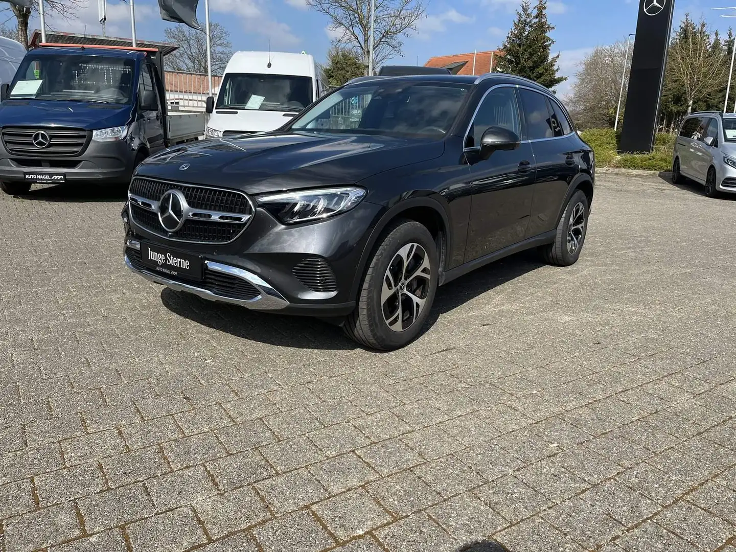 Mercedes-Benz GLC 300 e 4M Avantgarde Distr. Pano AHK 360 uvm. Grijs - 2