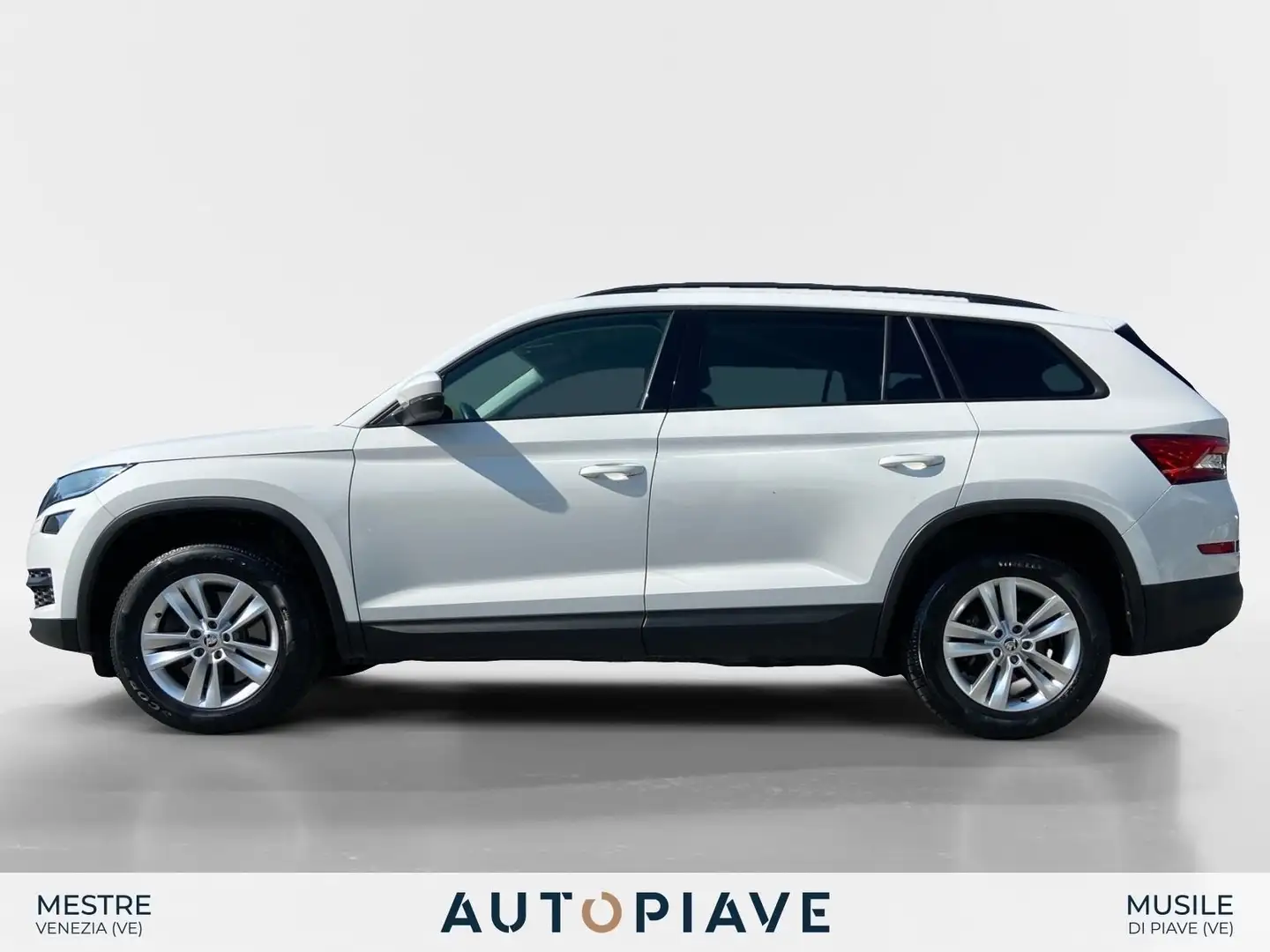 Skoda Kodiaq 2.0 TDI EVO SCR DSG S-Tech 7 posti Білий - 2