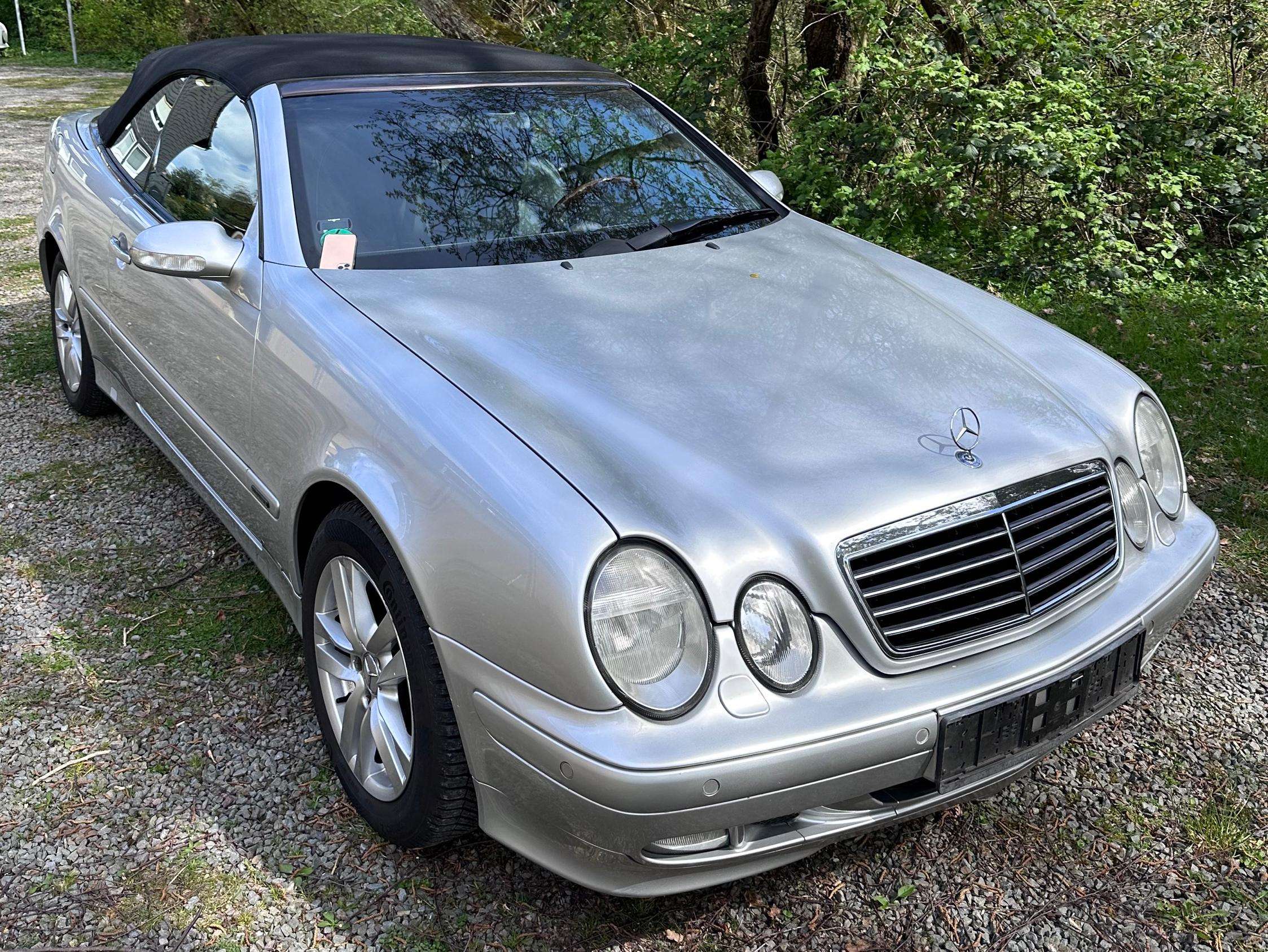 Second hand Mercedes Benz Clk-Class 