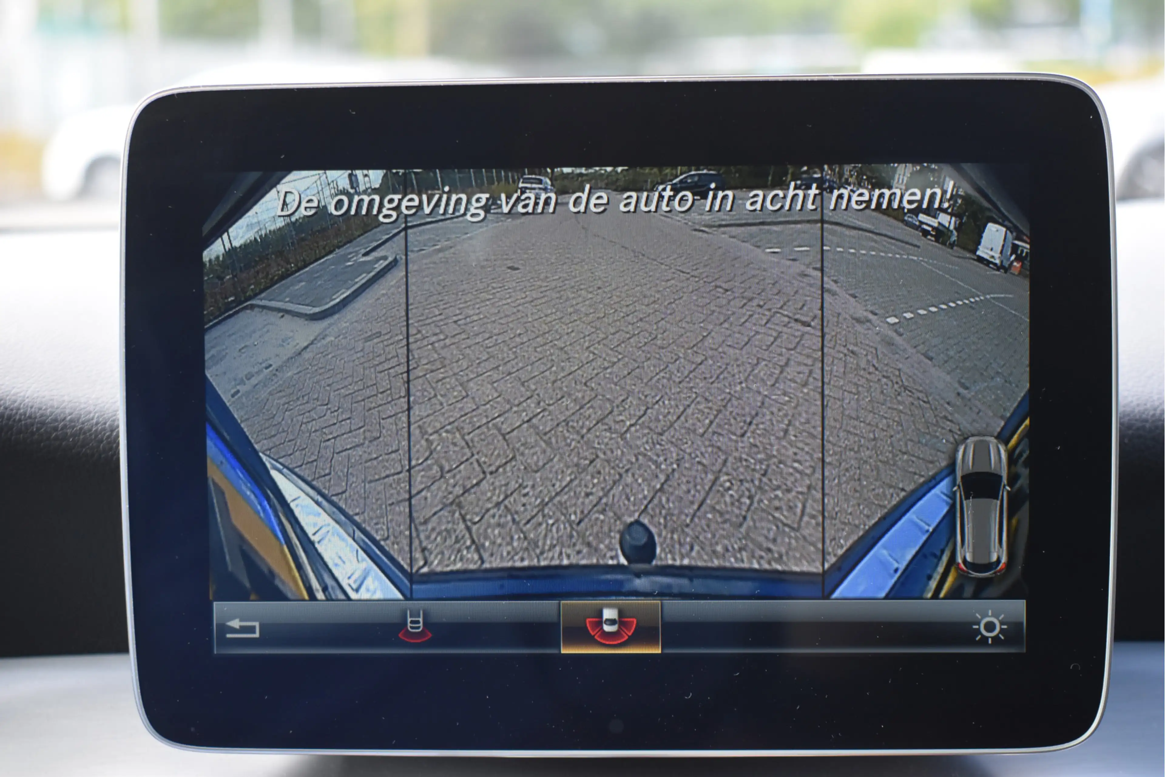 Mercedes-Benz GLA 180 Business Solution AMG | NL-Auto | Leyless | Camera — photo 23