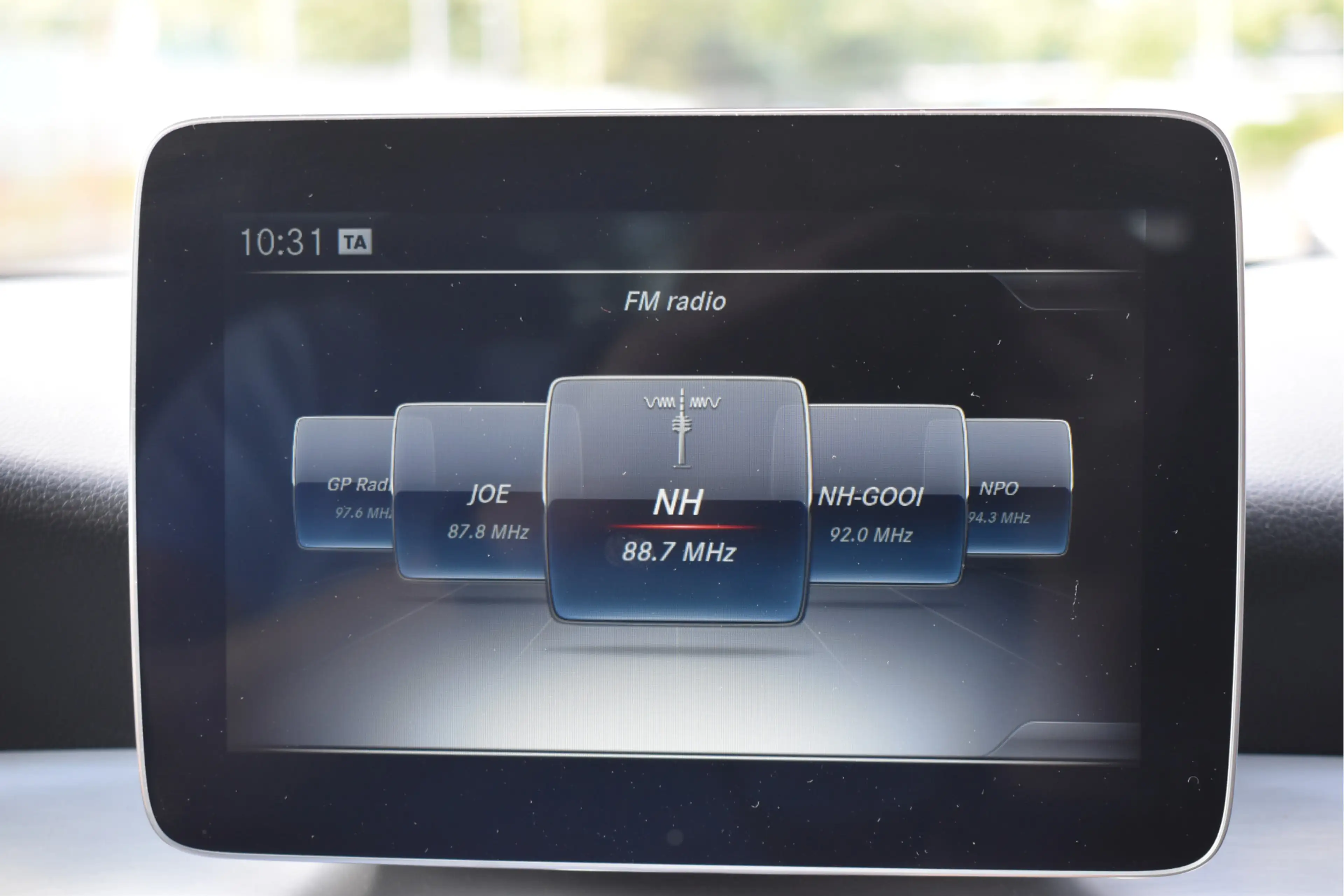 Mercedes-Benz GLA 180 Business Solution AMG | NL-Auto | Leyless | Camera — photo 49