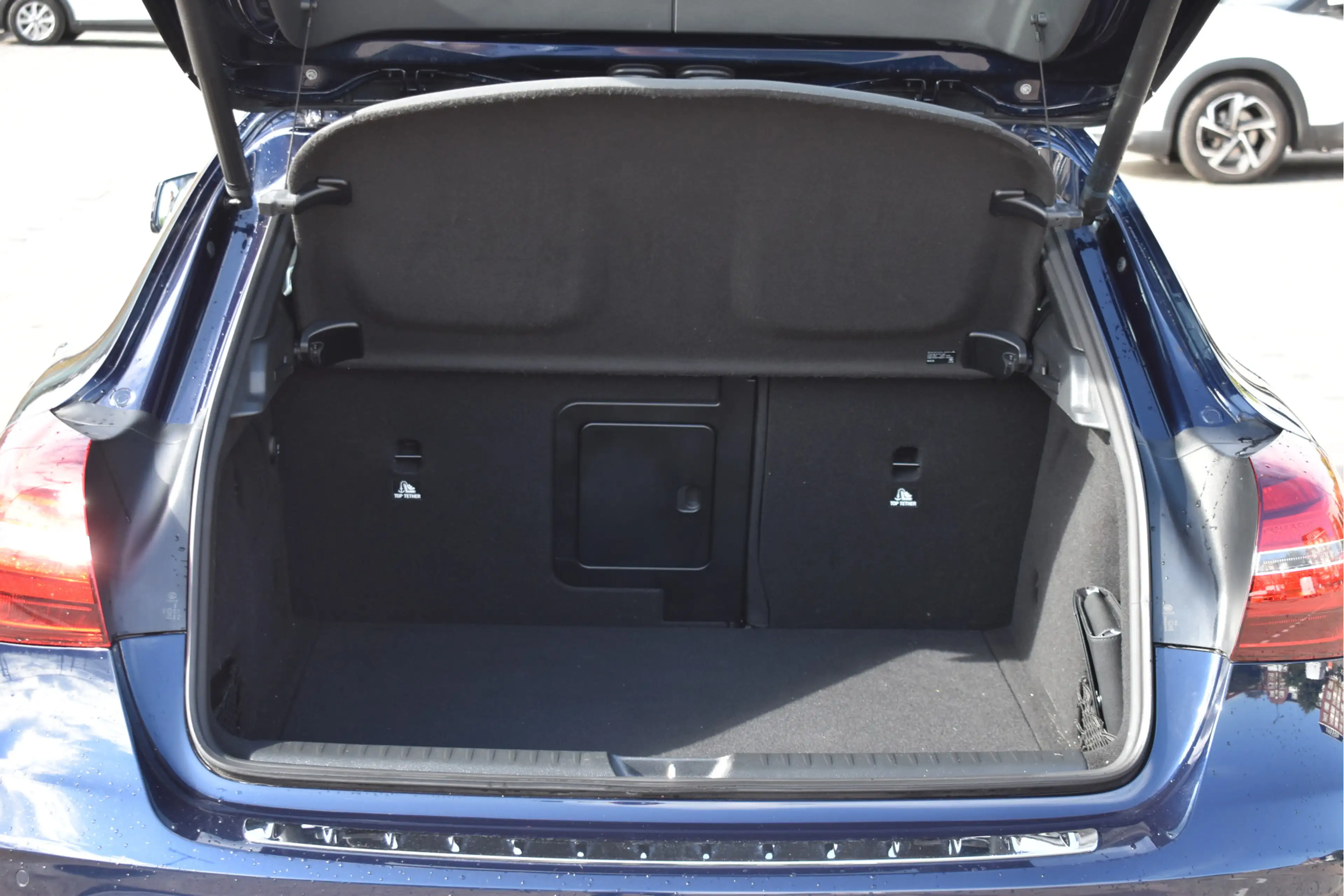 Mercedes-Benz GLA 180 Business Solution AMG | NL-Auto | Leyless | Camera — photo 11