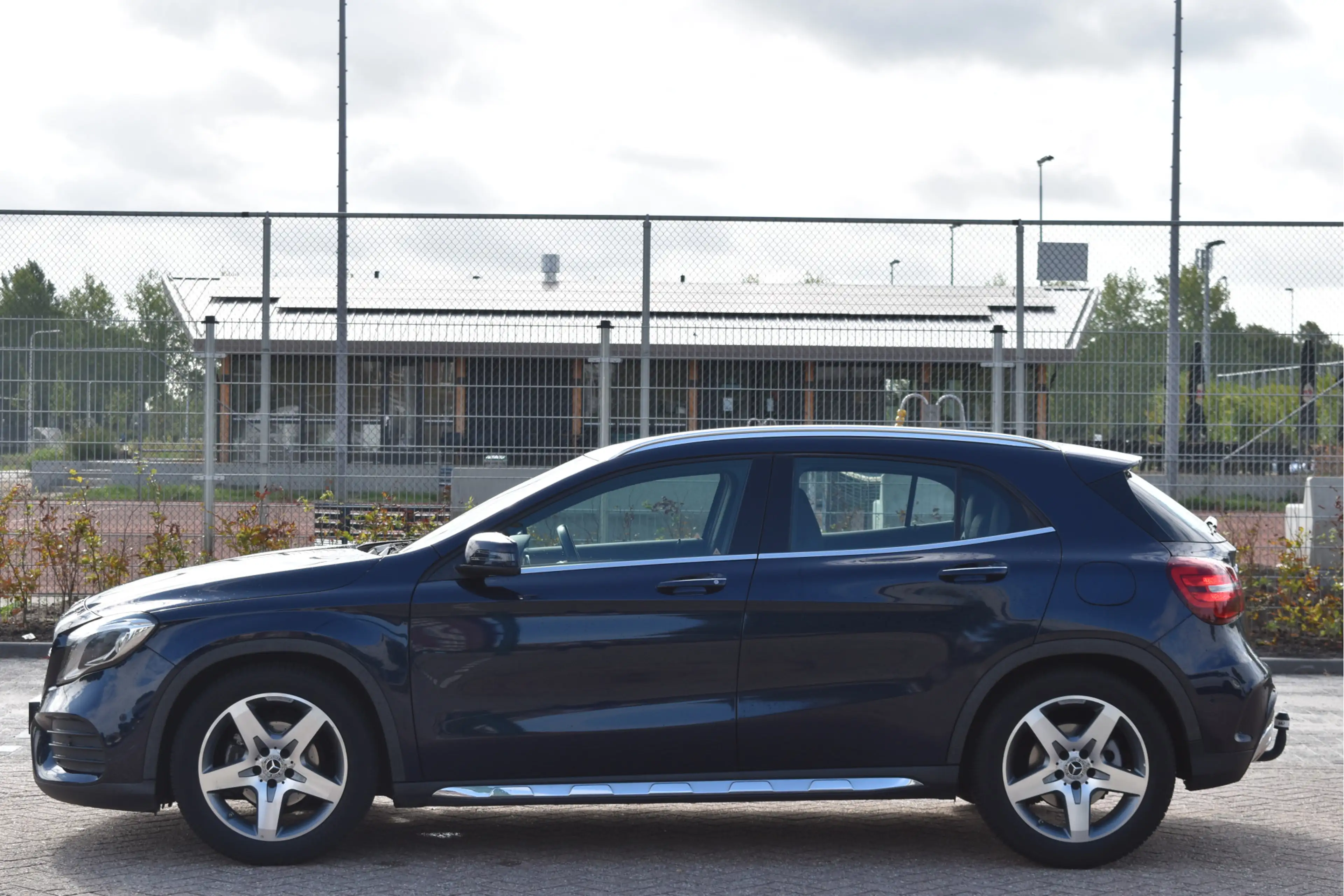 Mercedes-Benz GLA 180 Business Solution AMG | NL-Auto | Leyless | Camera — photo 3