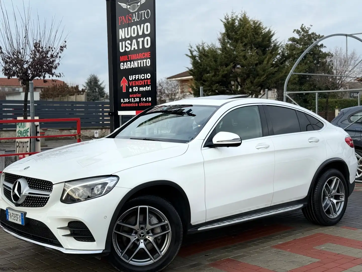 Mercedes-Benz GLC 250 GLC 250 d 4Matic Coupé Premium AMG White - 2
