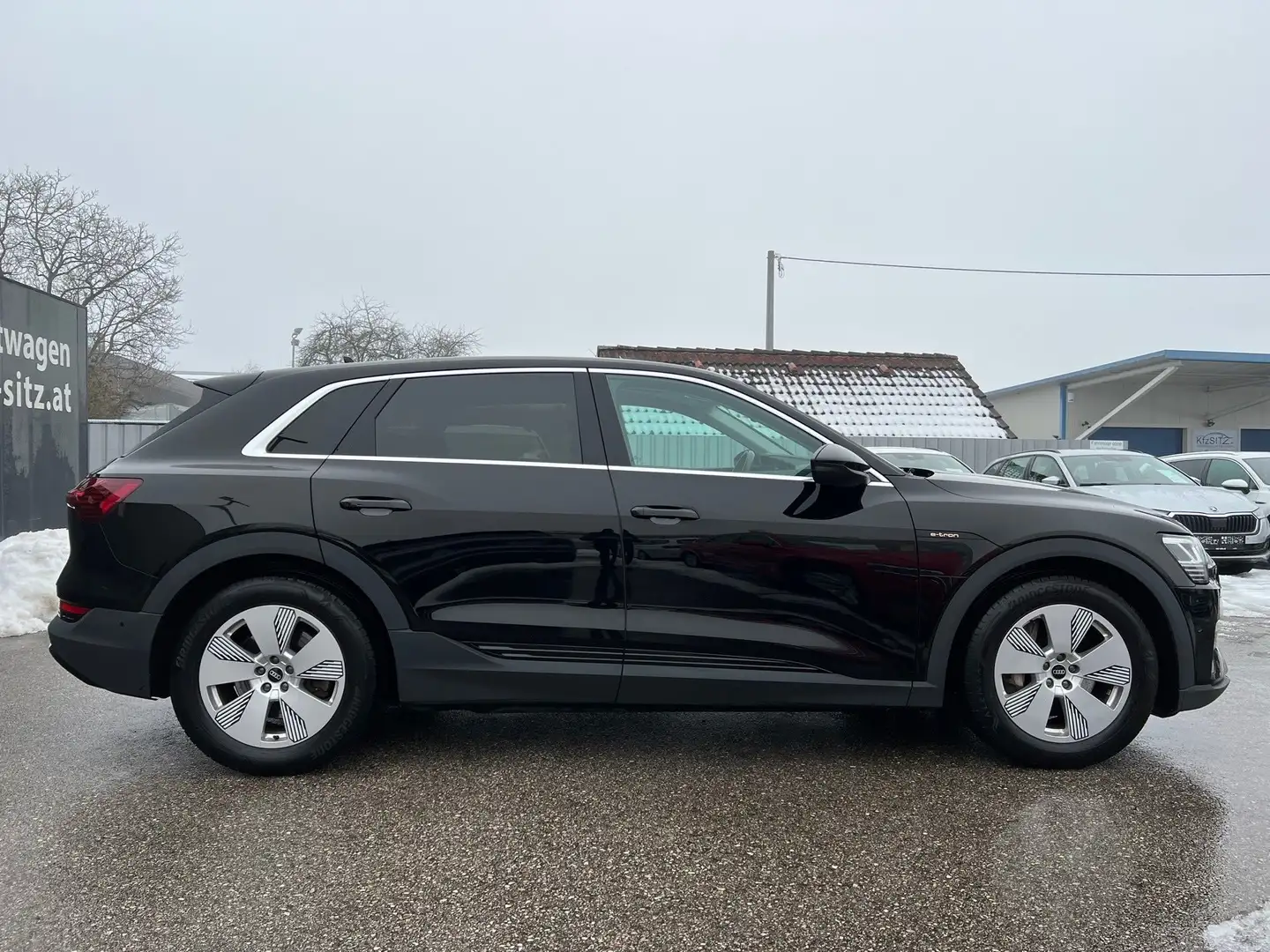 Audi e-tron 50 quattro | NP € 77.700 Schwarz - 2