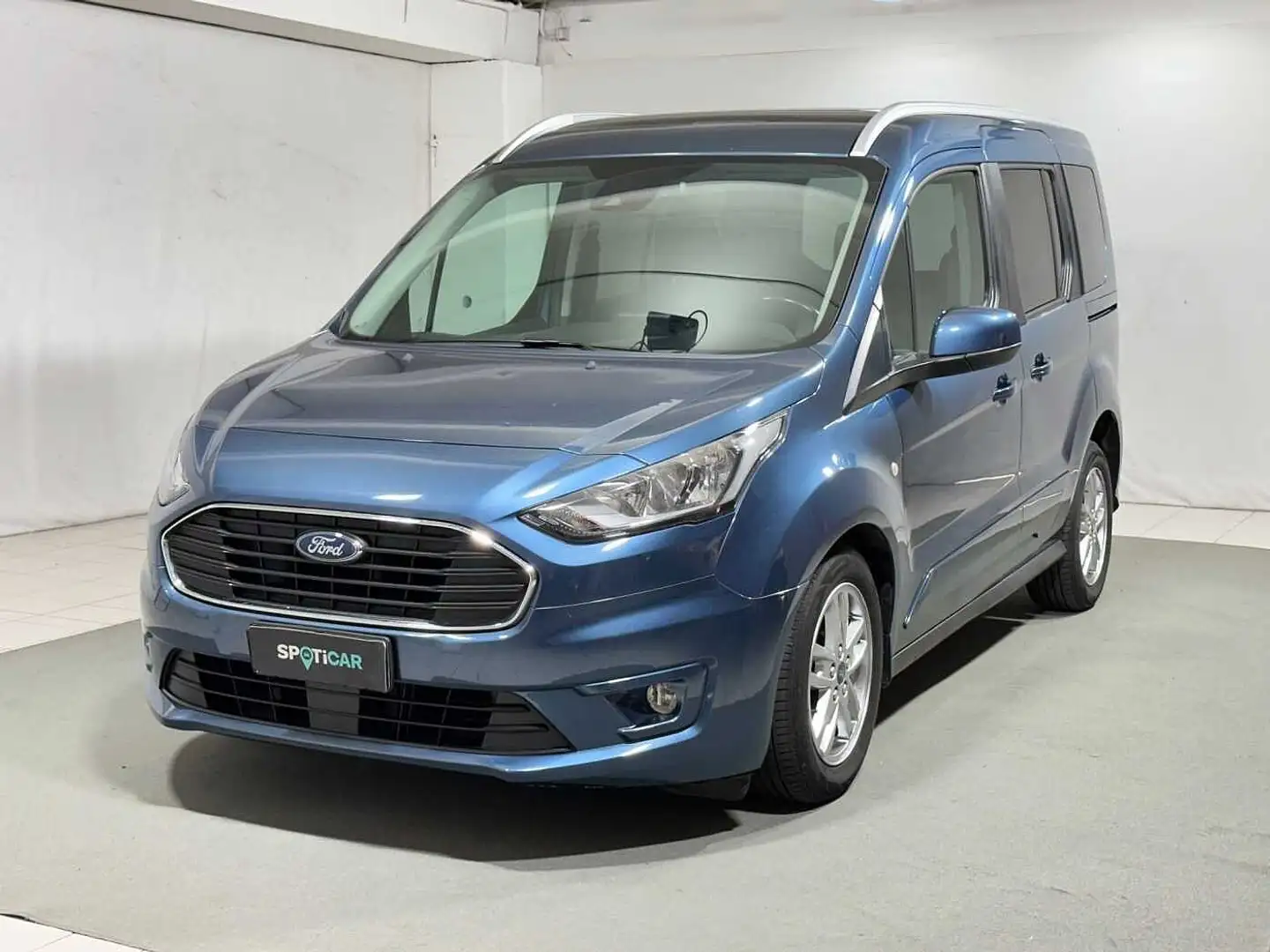 Ford Tourneo Connect 1.5 TDCi 120 CV Titanium Blu/Azzurro - 1