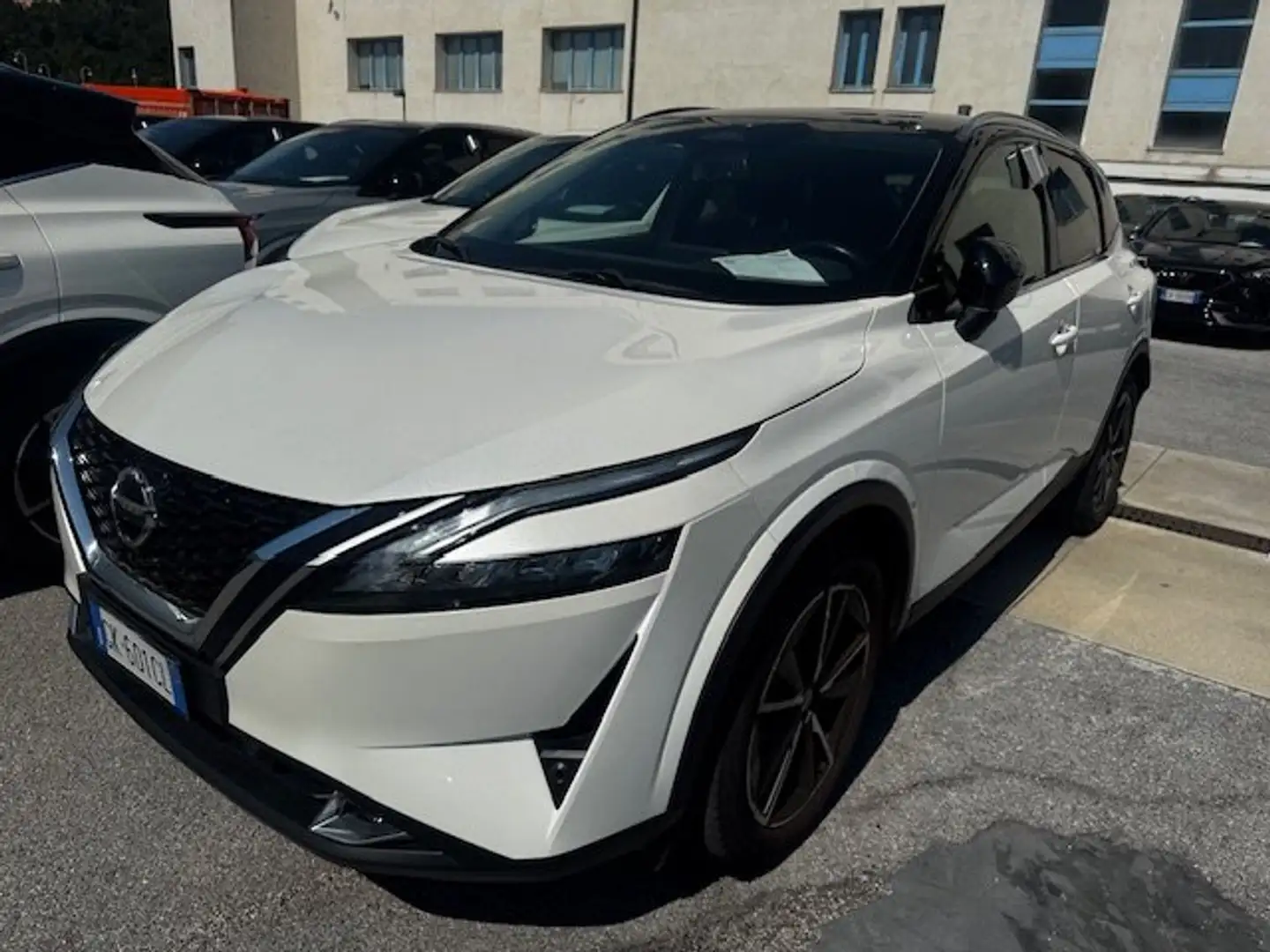 Nissan Qashqai 1.3 mhev N-Connecta 2wd 158cv Xtronic Bianco - 1