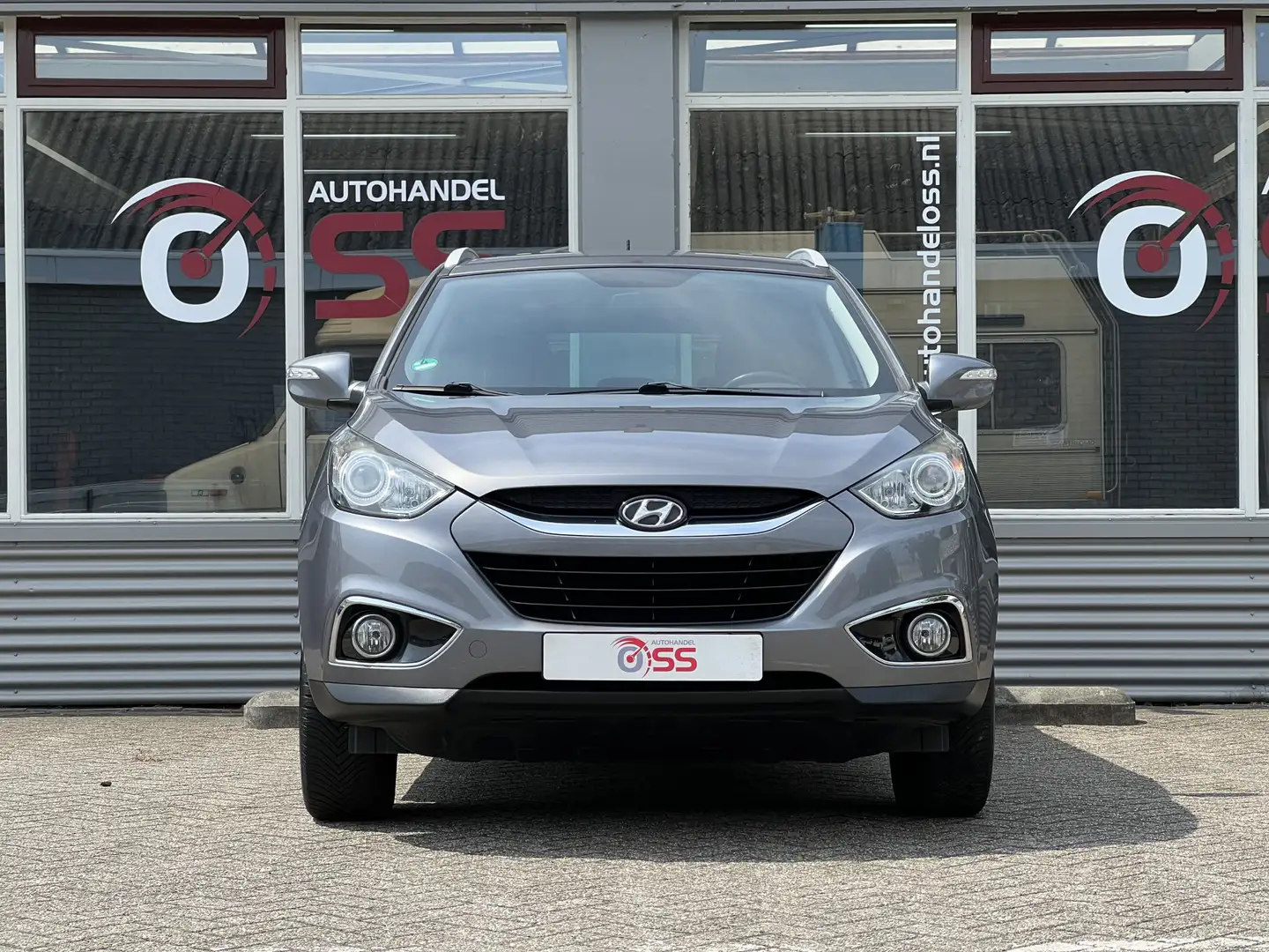 Hyundai iX35 1.6i GDI Business Edition 1E EIGENAAR AIRCO CAMERA Grijs - 2