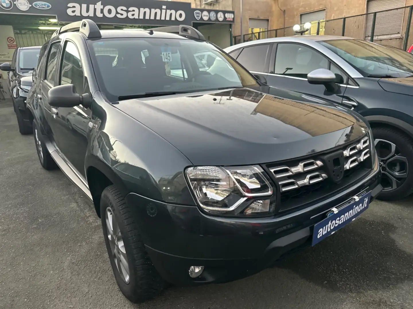 Dacia Duster Duster 1.6 115 CV S&S 4x2 GPL Serie Speciale Brave Grigio - 1