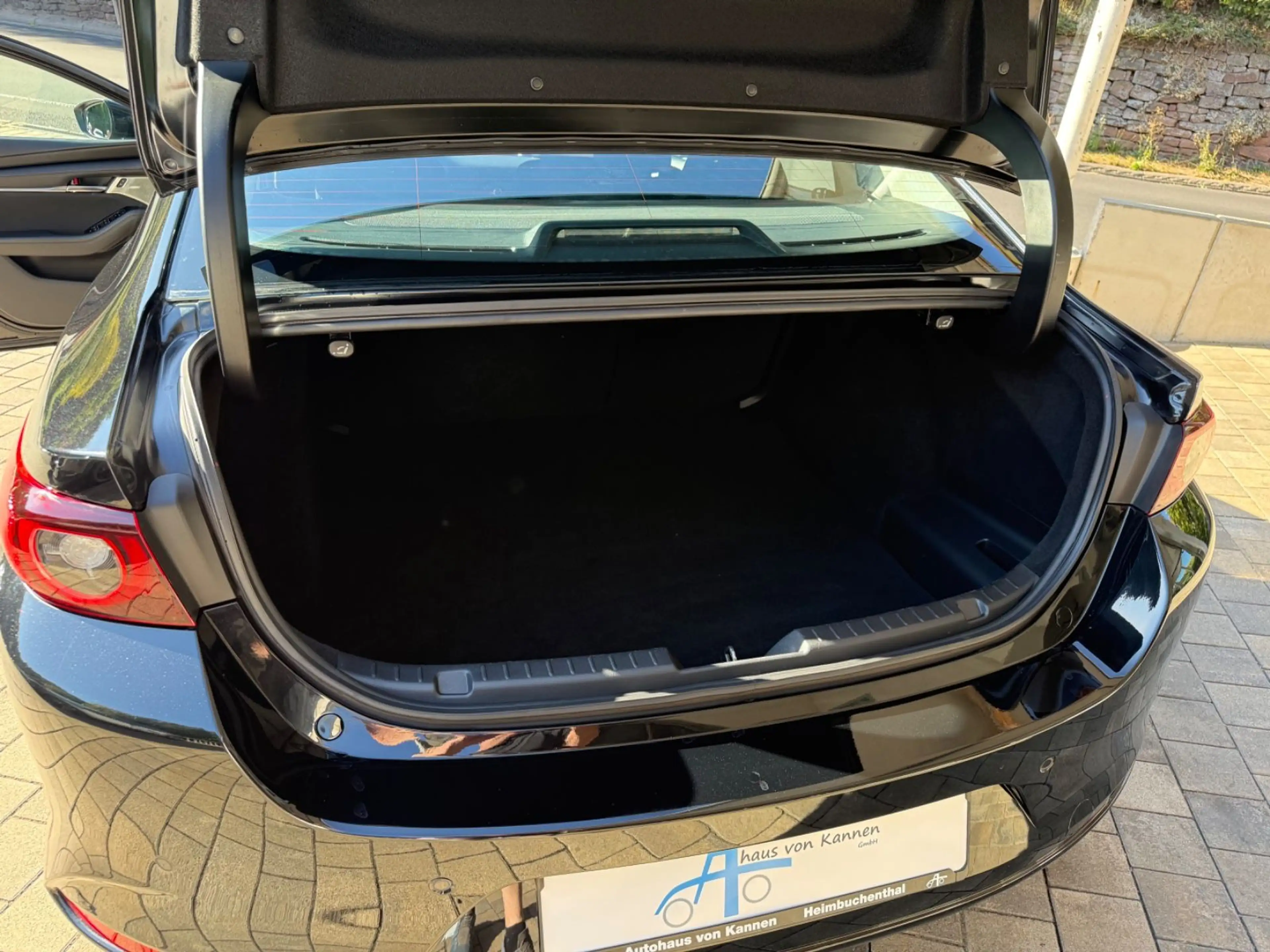 Mazda 3 Lim. 4-trg. Selection Sky-X186 Automatik — photo 15