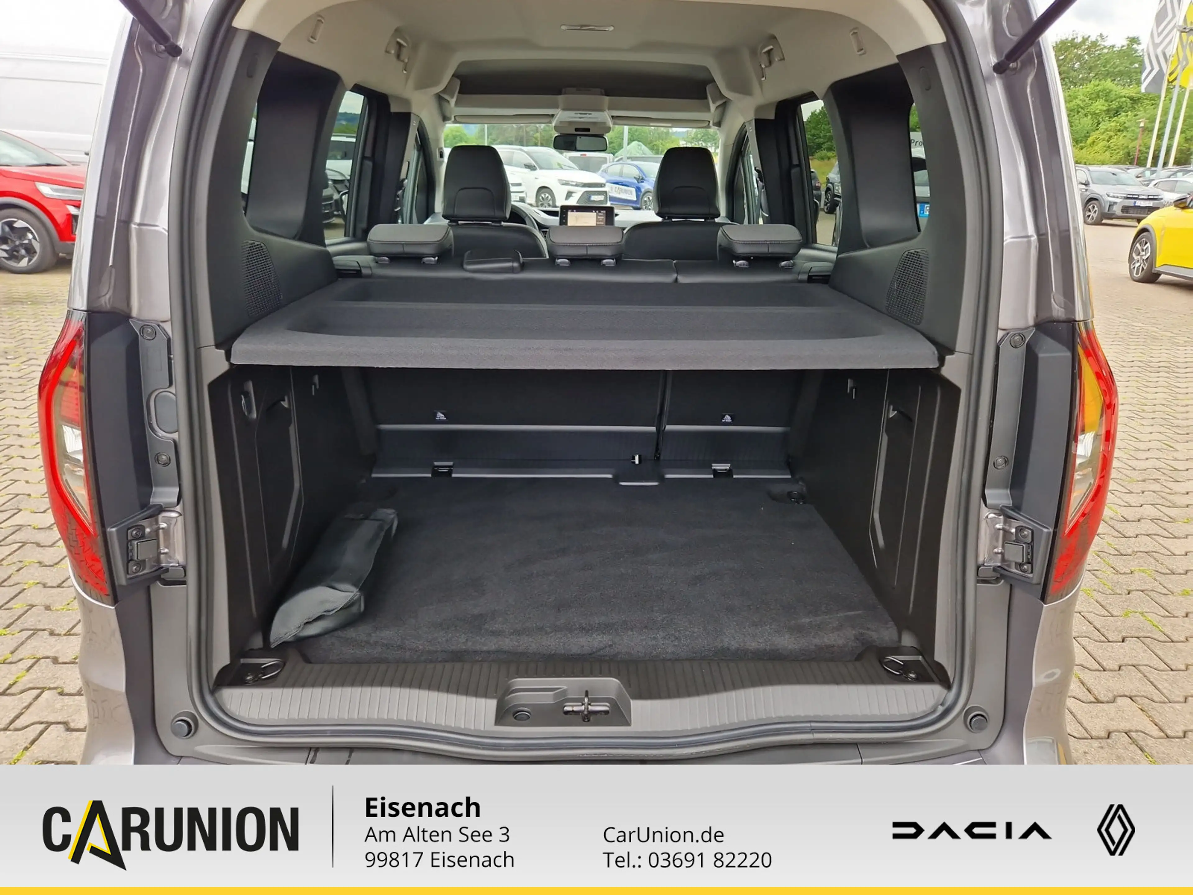 Renault Kangoo PKW Techno TCe 130 EDC (L1) — photo 11