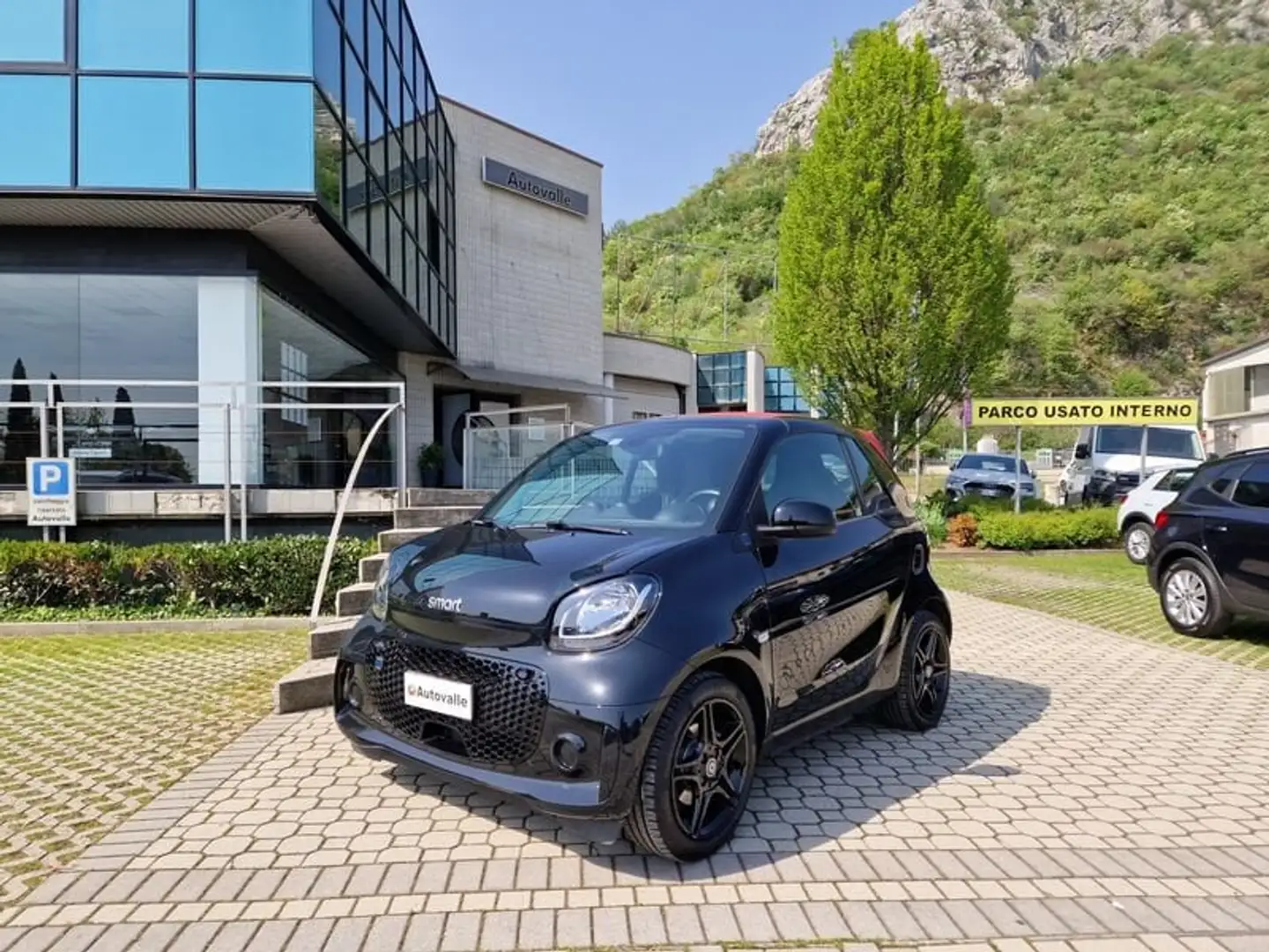 smart forTwo EQ cabrio Prime Nero - 1