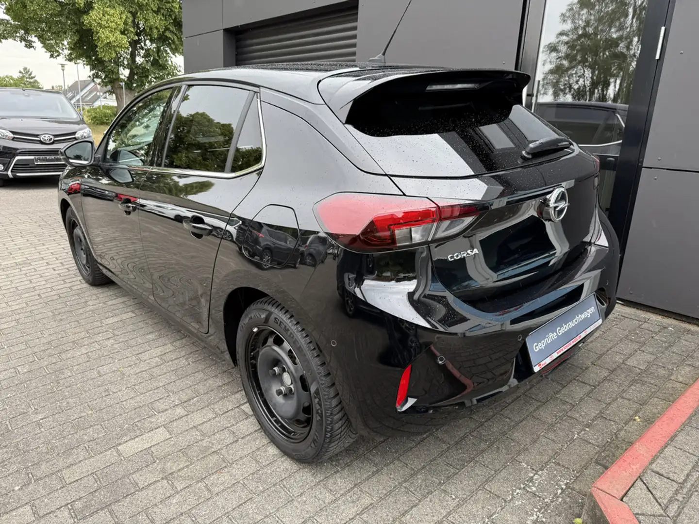 Opel Corsa F 1.2 Elegance Schwarz - 2