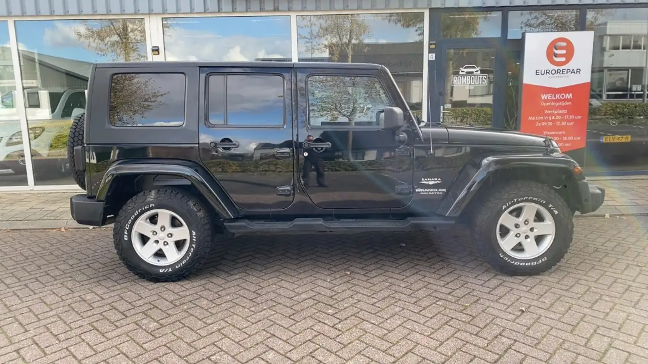 Jeep Wrangler Unlimited 2.8 CRD Sahara | 177 ch | BVA | Hard top | GPS | Sono Infinity | Régulateur de vitesse