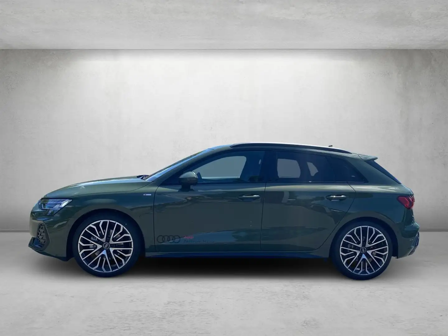 Audi A3 Sportback 35 TFSI S line S tronic Grün - 2
