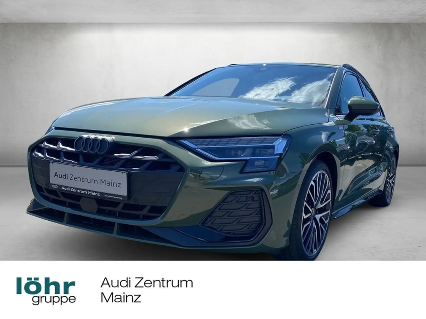 Audi A3 Sportback 35 TFSI S line S tronic Grün - 1