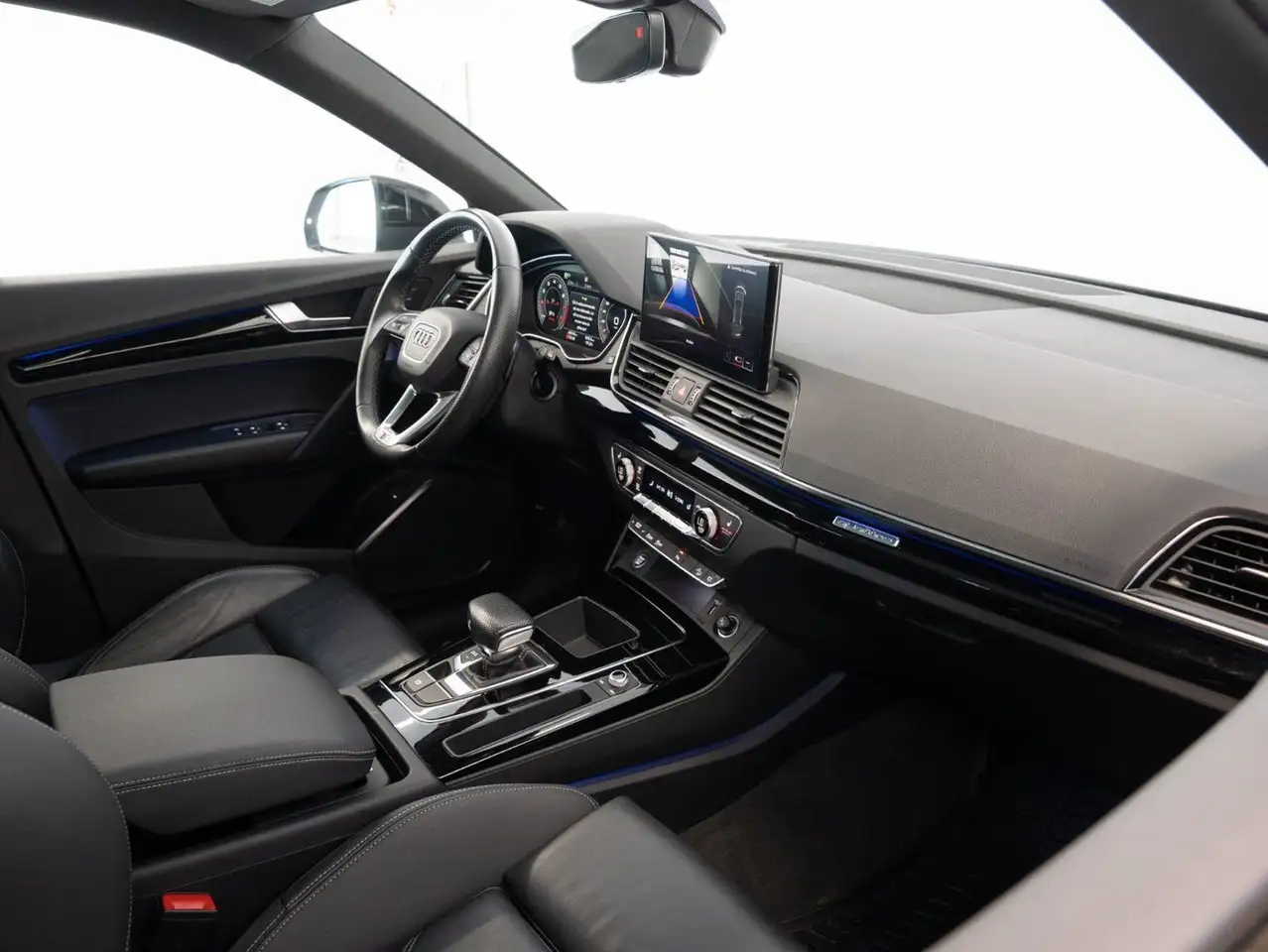 Audi Q5 снимка Audi Q5