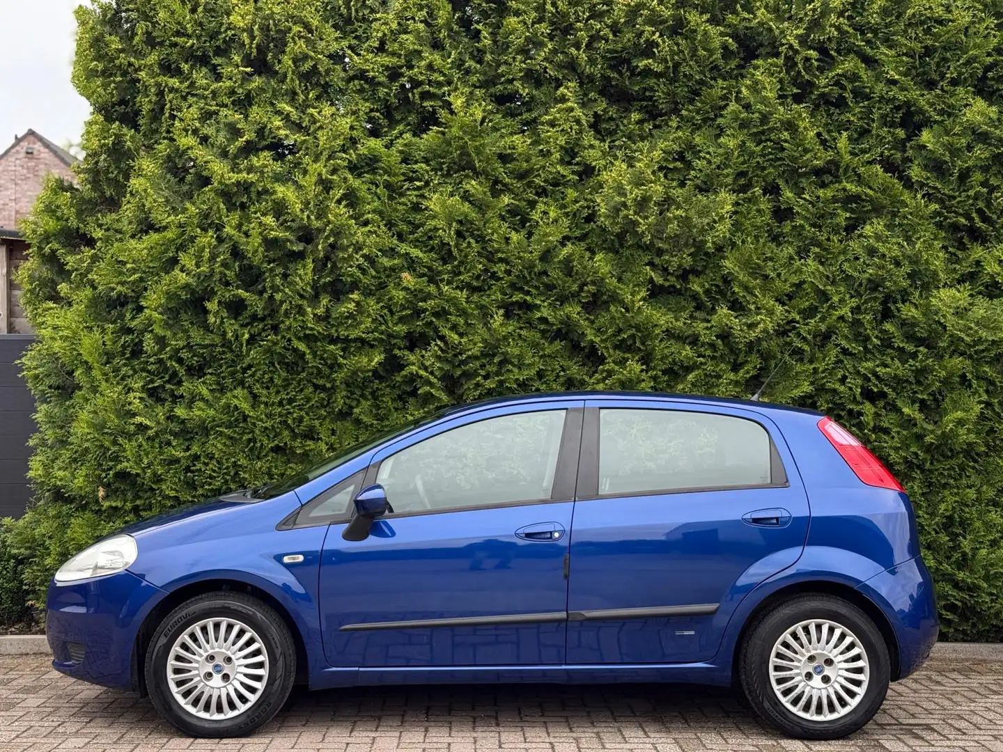 Fiat Grande Punto 1.4-16V Dynamic Airco Azul - 2