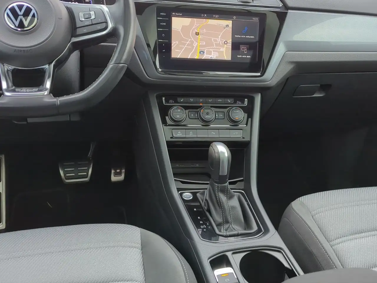 Volkswagen Touran 1,5 TSI Highline StHz Navi AHK Pano Kamer, миниатюра 5
