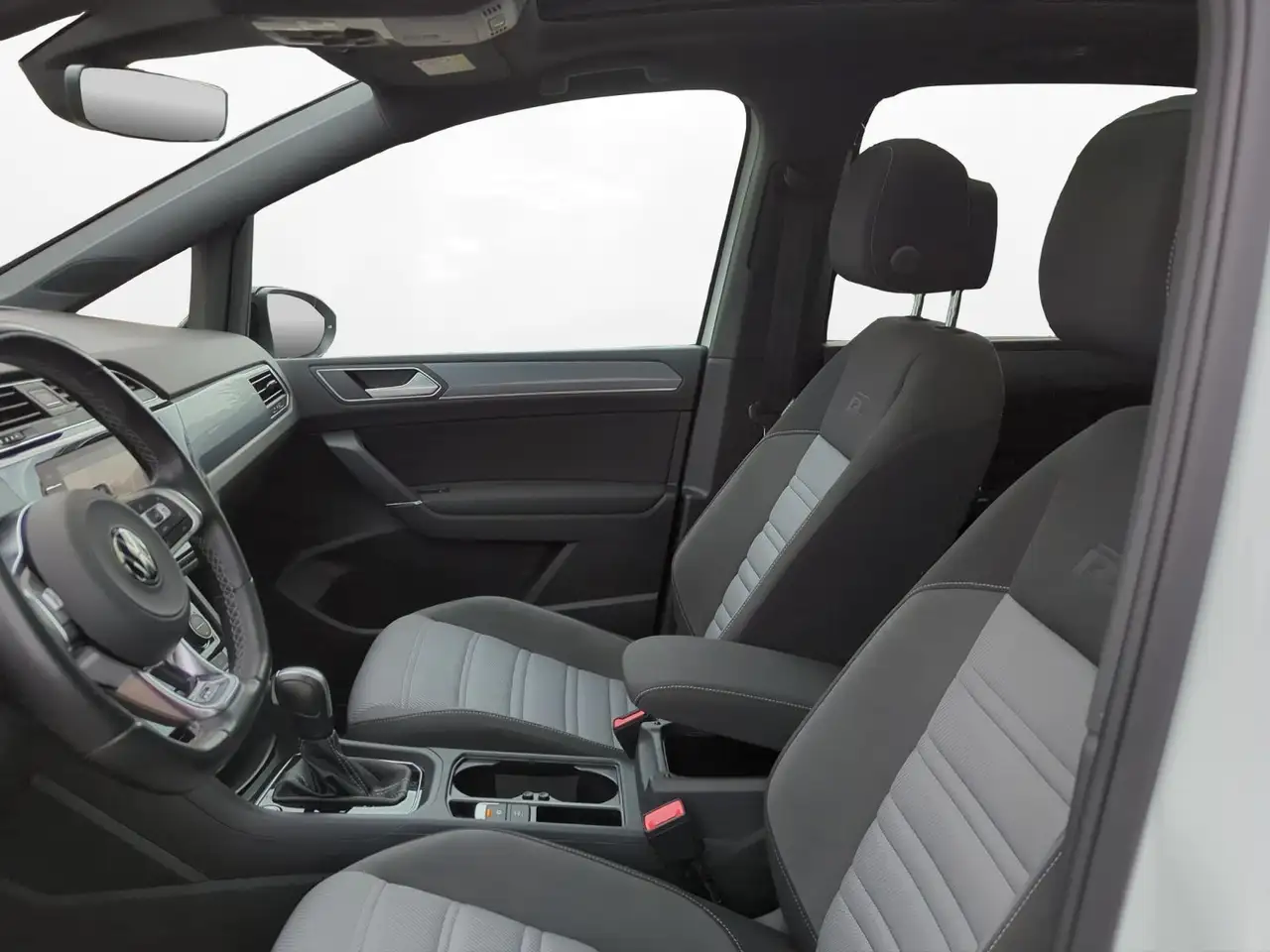 Volkswagen Touran 1,5 TSI Highline StHz Navi AHK Pano Kamer, миниатюра 2