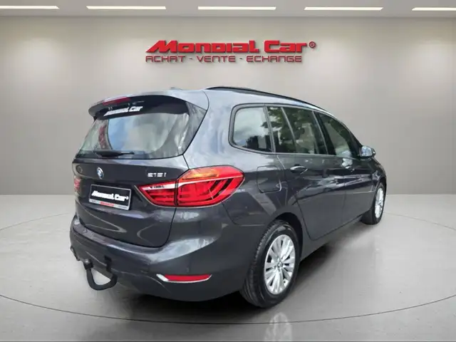 BMW 2 Series view 6