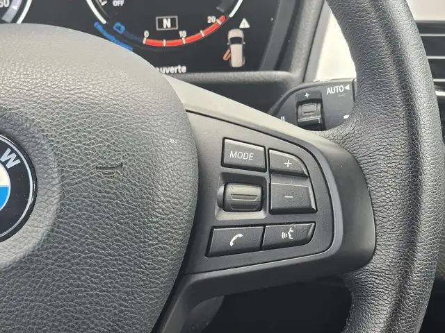 BMW 2 Series view 14