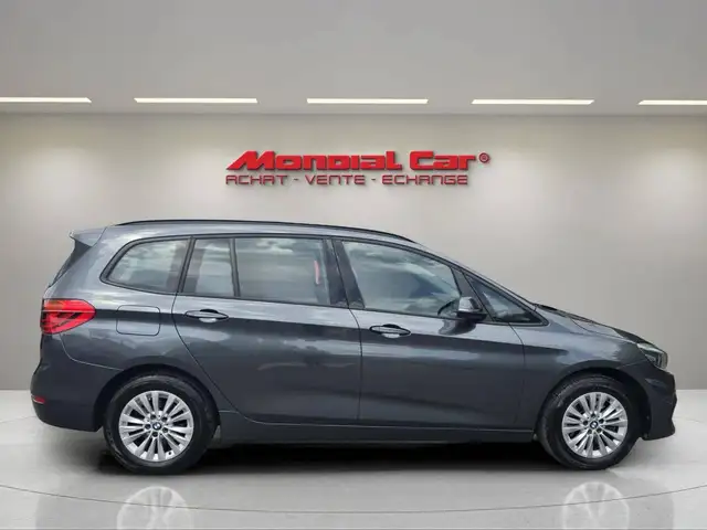 BMW 2 Series view 7