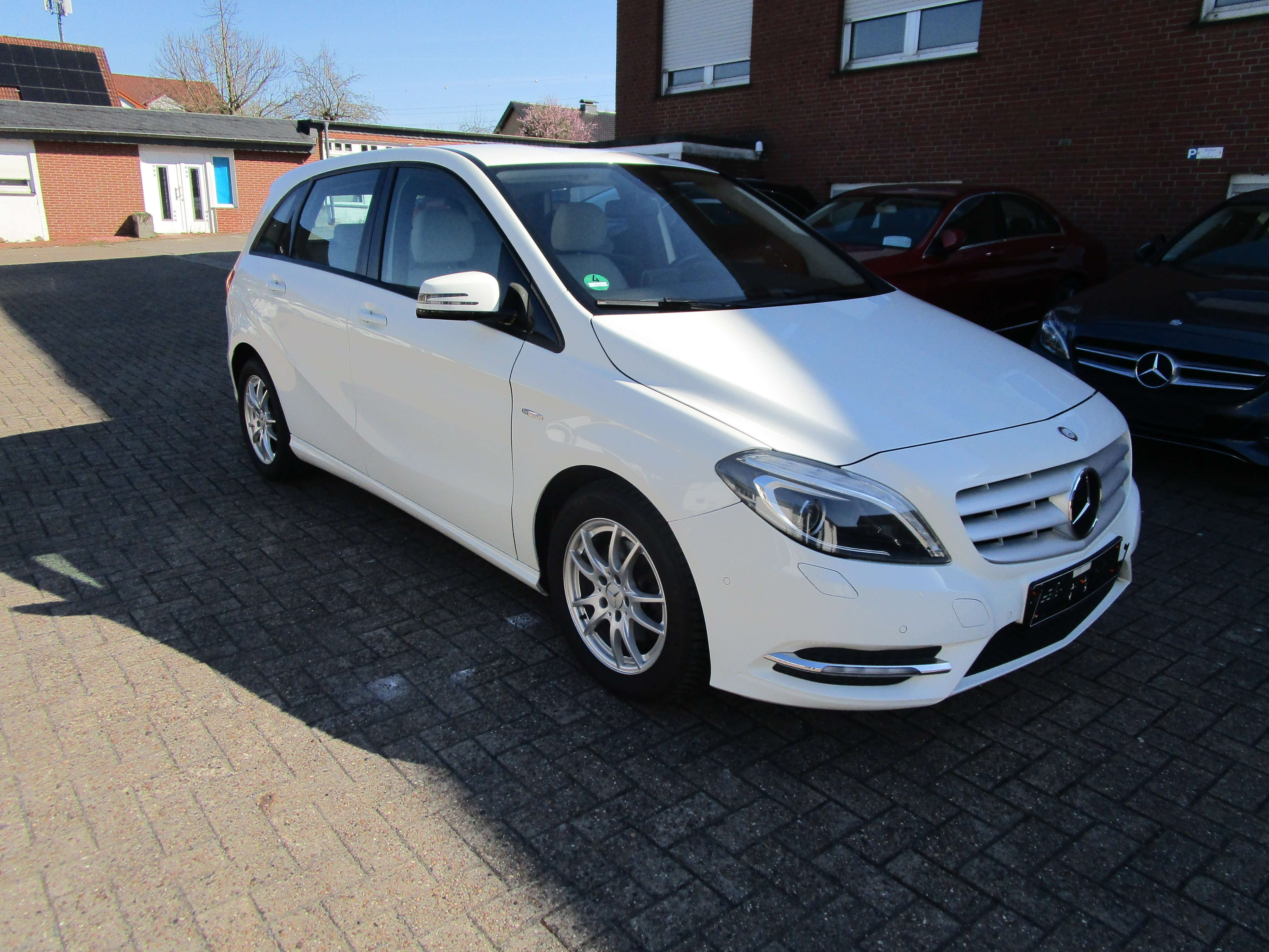 Second hand Mercedes Benz B-Class 200