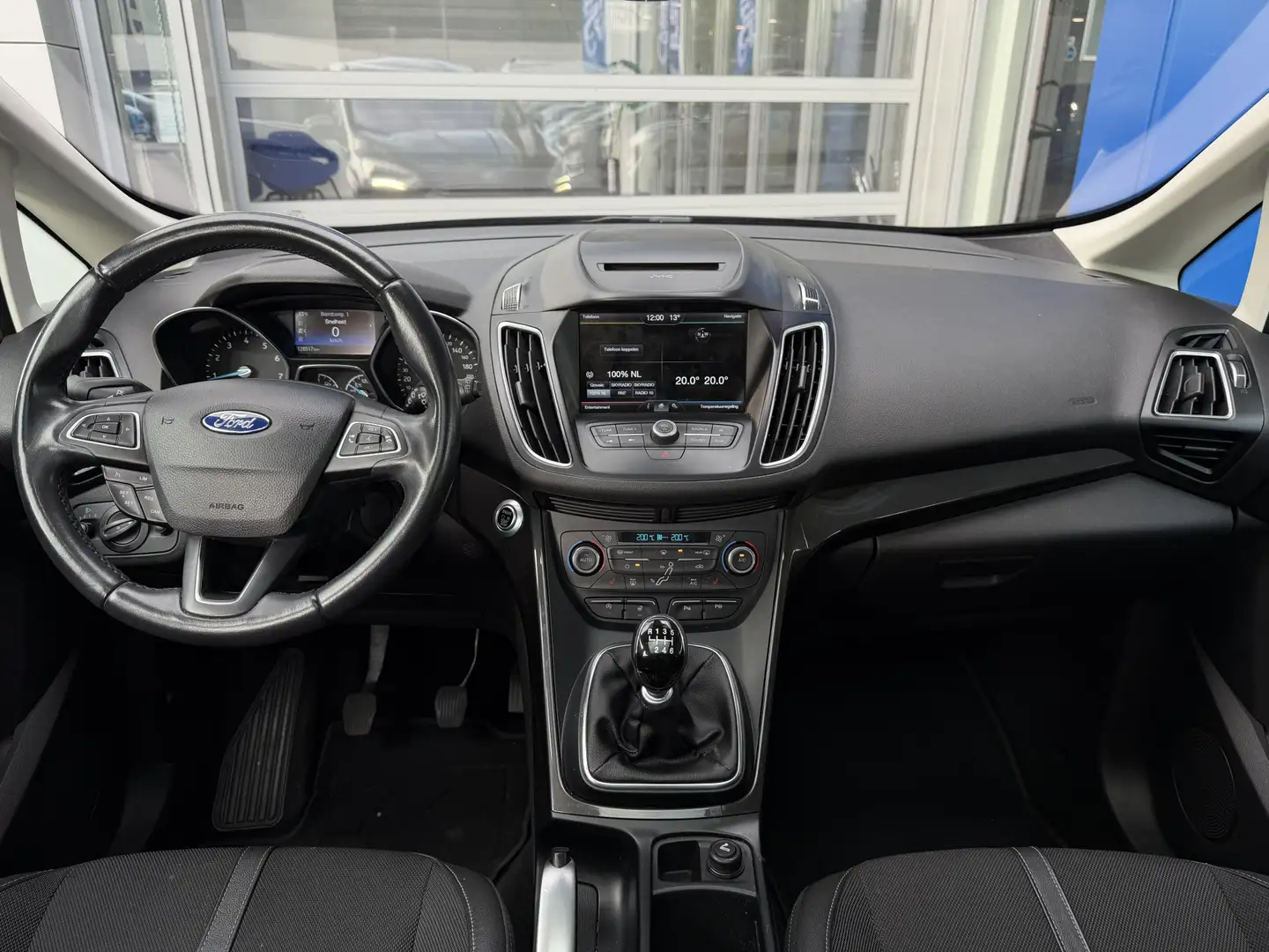 Ford C-Max 1.0 Titanium | Trekhaak | Panorama dak | Navigatie Zwart - 2