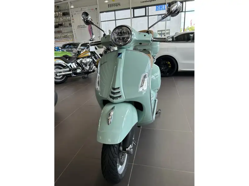 Vespa GTS 125 - foto 3