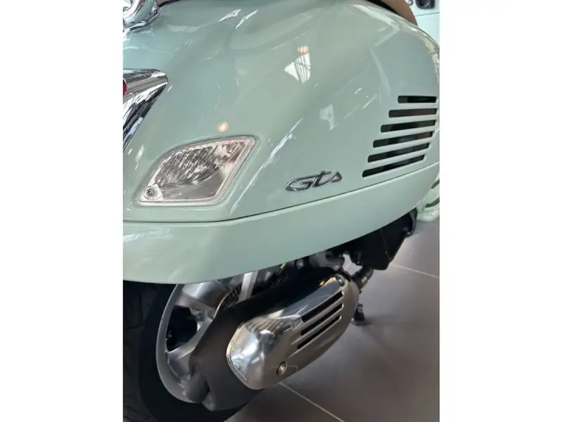 Vespa GTS 125 - foto 6