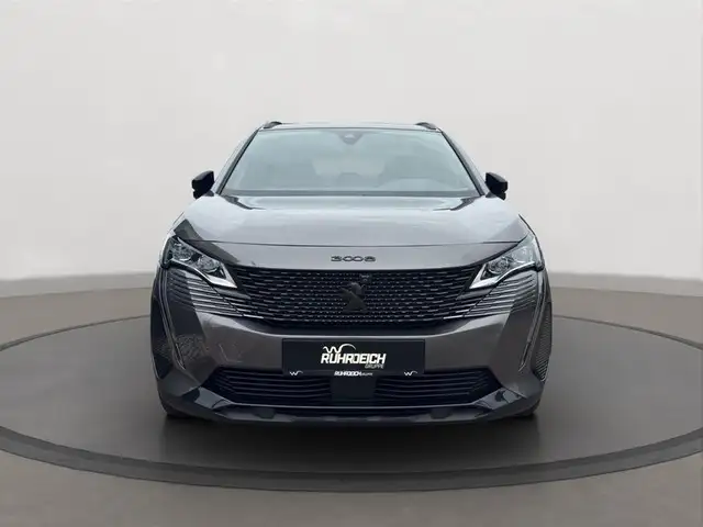 Peugeot 3008 view 6