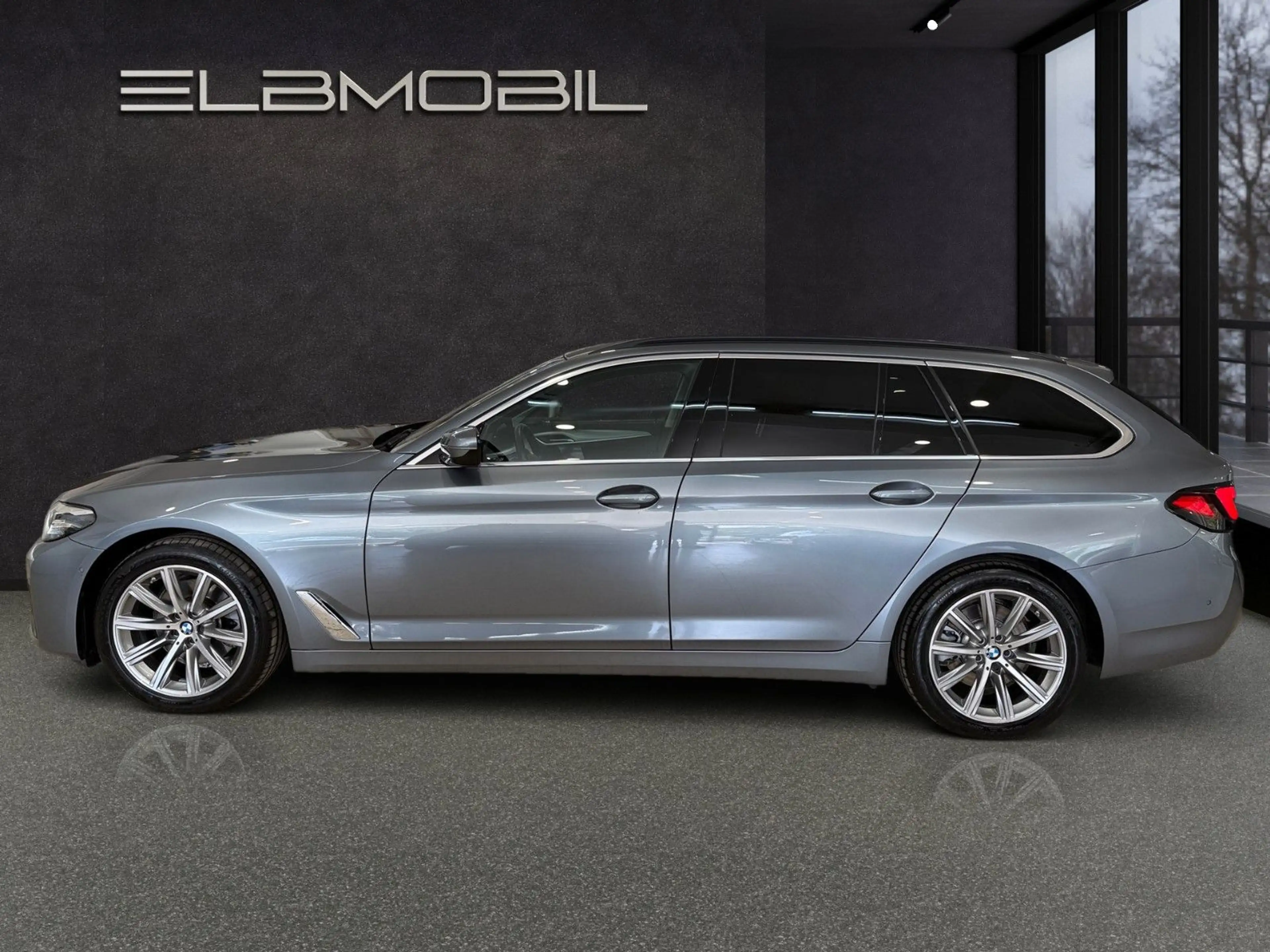 BMW 520 d Touring Business Paket*Ambiente*LED*KeyLess — photo 3
