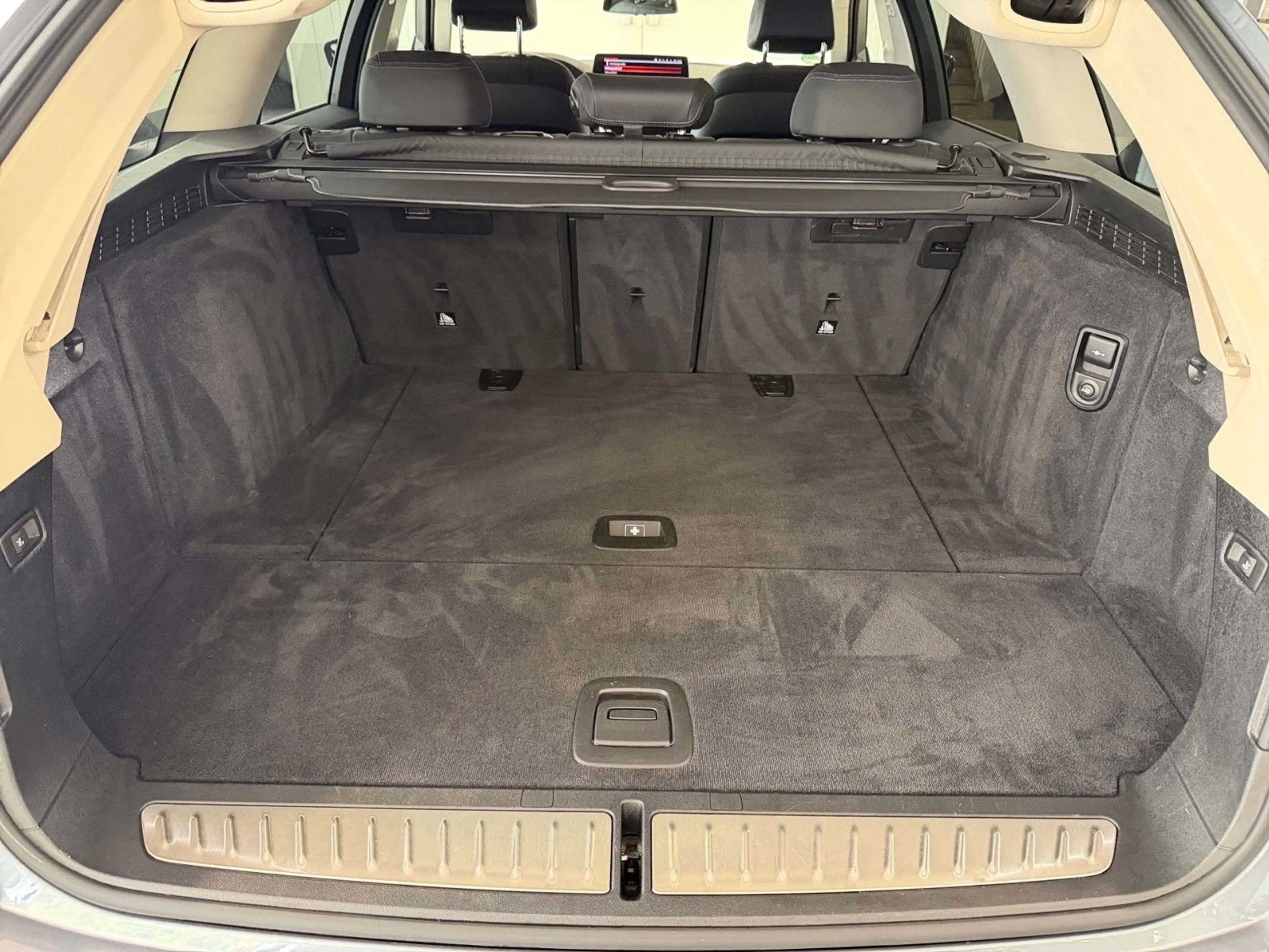 BMW 520 d Touring Business Paket*Ambiente*LED*KeyLess — photo 20