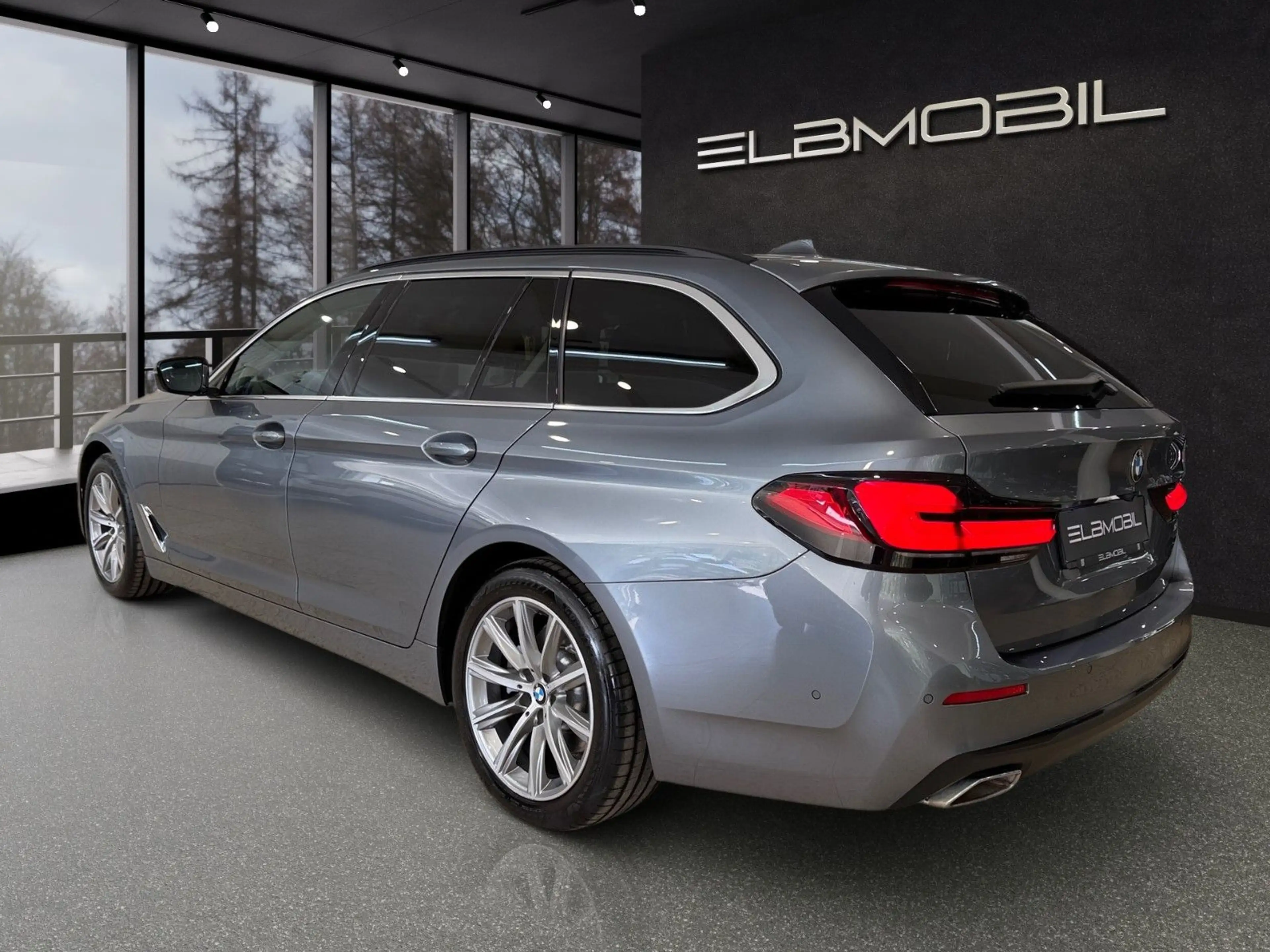 BMW 520 d Touring Business Paket*Ambiente*LED*KeyLess — photo 4