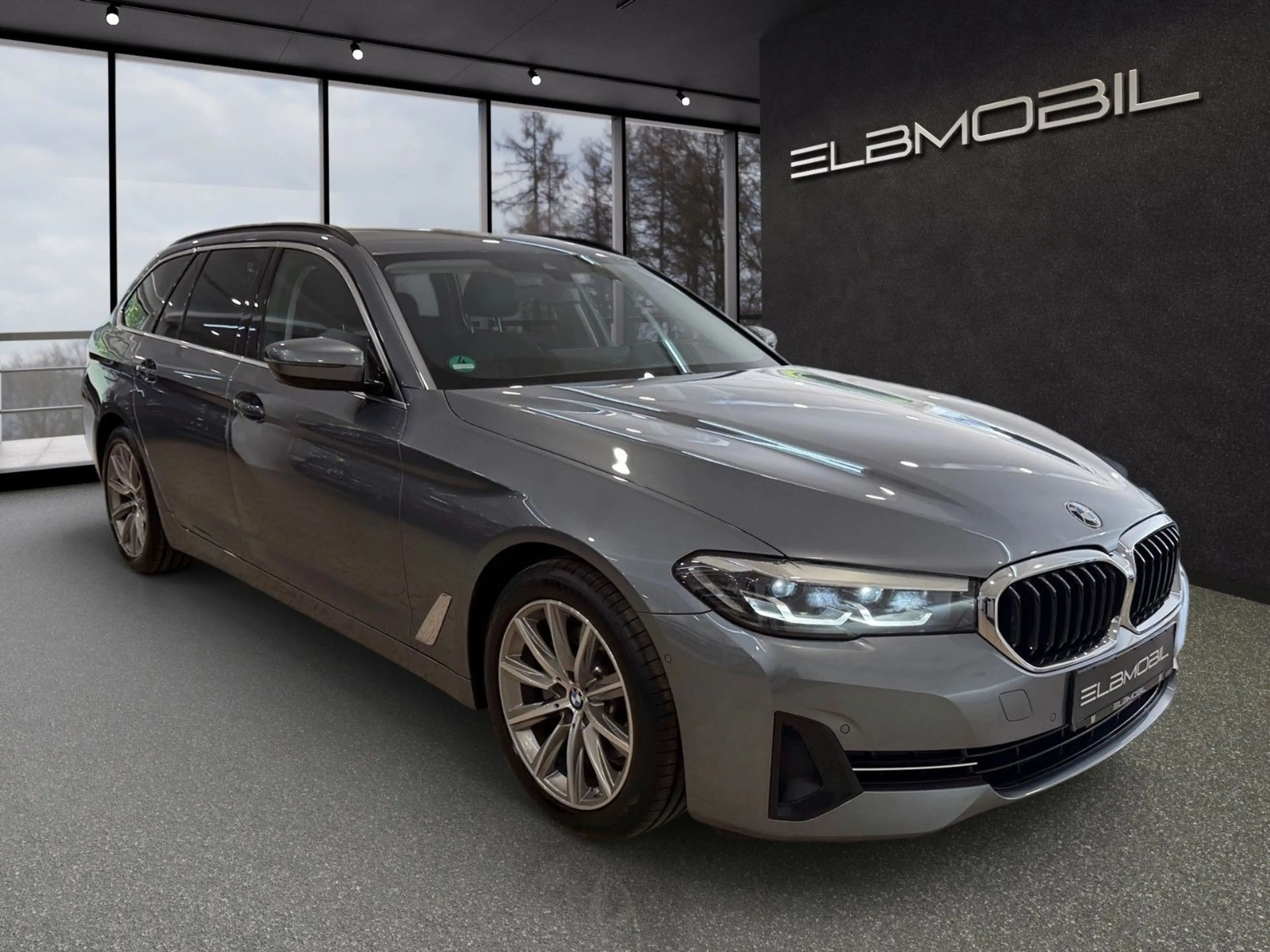 BMW 520 d Touring Business Paket*Ambiente*LED*KeyLess