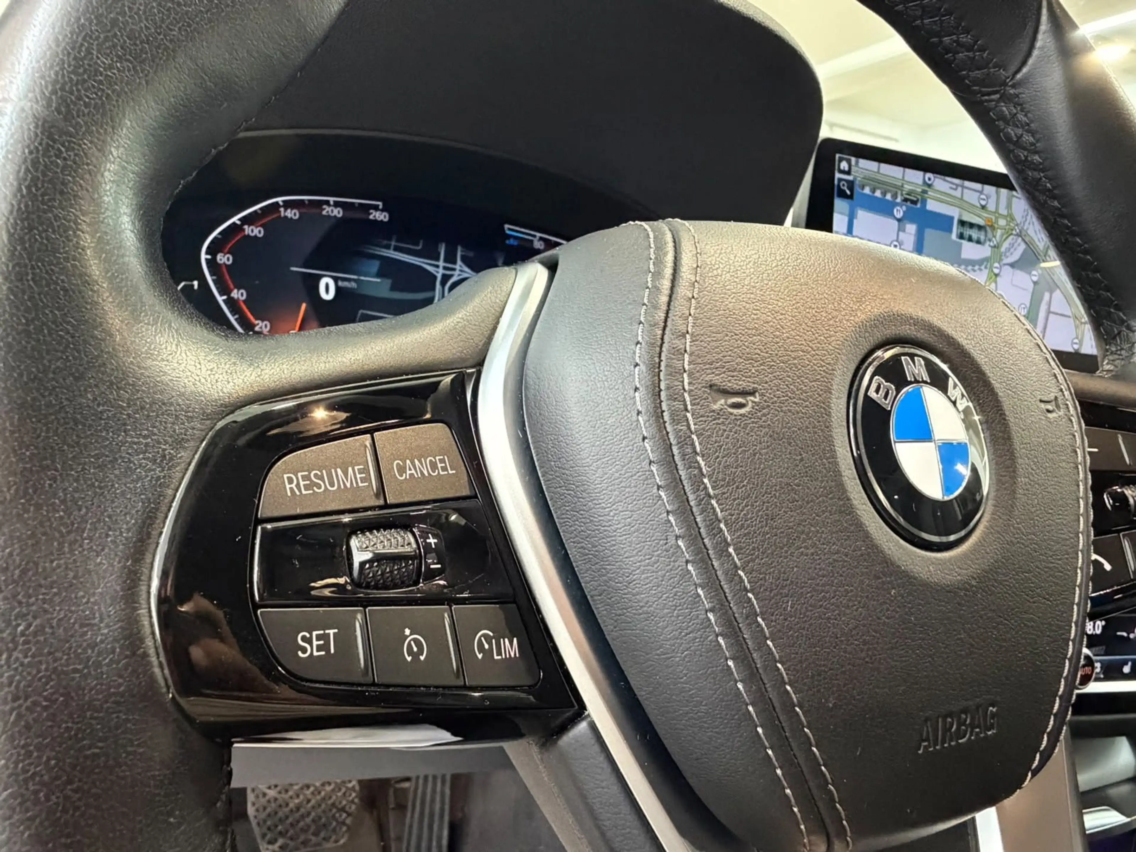 BMW 520 d Touring Business Paket*Ambiente*LED*KeyLess — photo 22