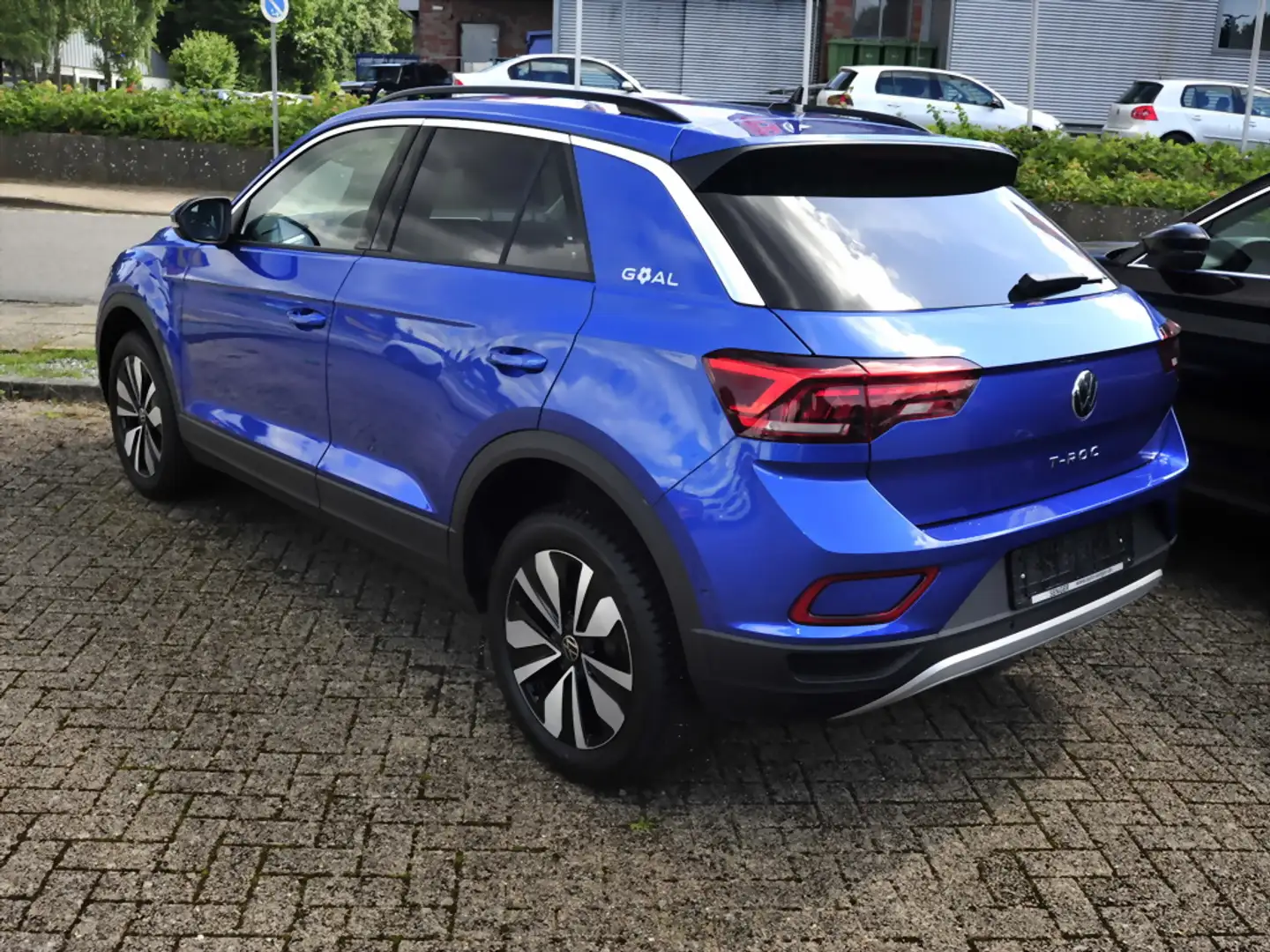 Volkswagen T-Roc 2.0 TDI Goal Navi PDC SHZ App-Connect Azul - 2