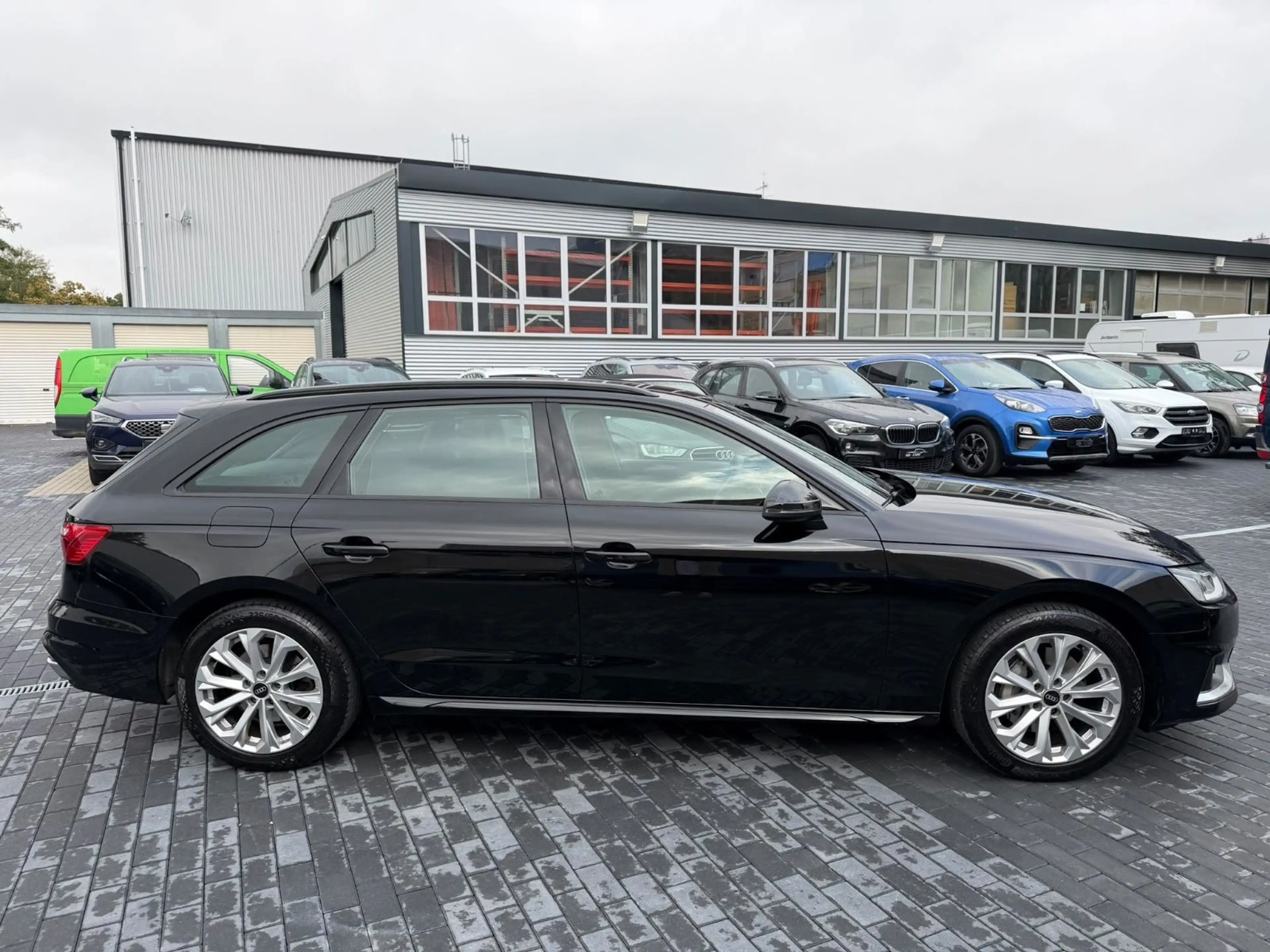 Audi A4 Avant40 TDI quattro Advanced*LED*KAM*NAVI*AHK — photo 5