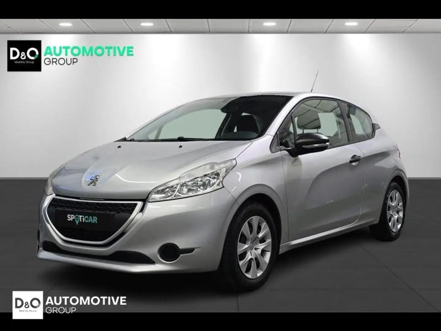 Peugeot 208 acces Grau - 1