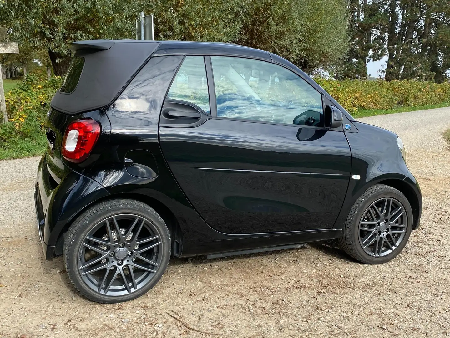 smart forTwo Brabus cabrio Noir - 1