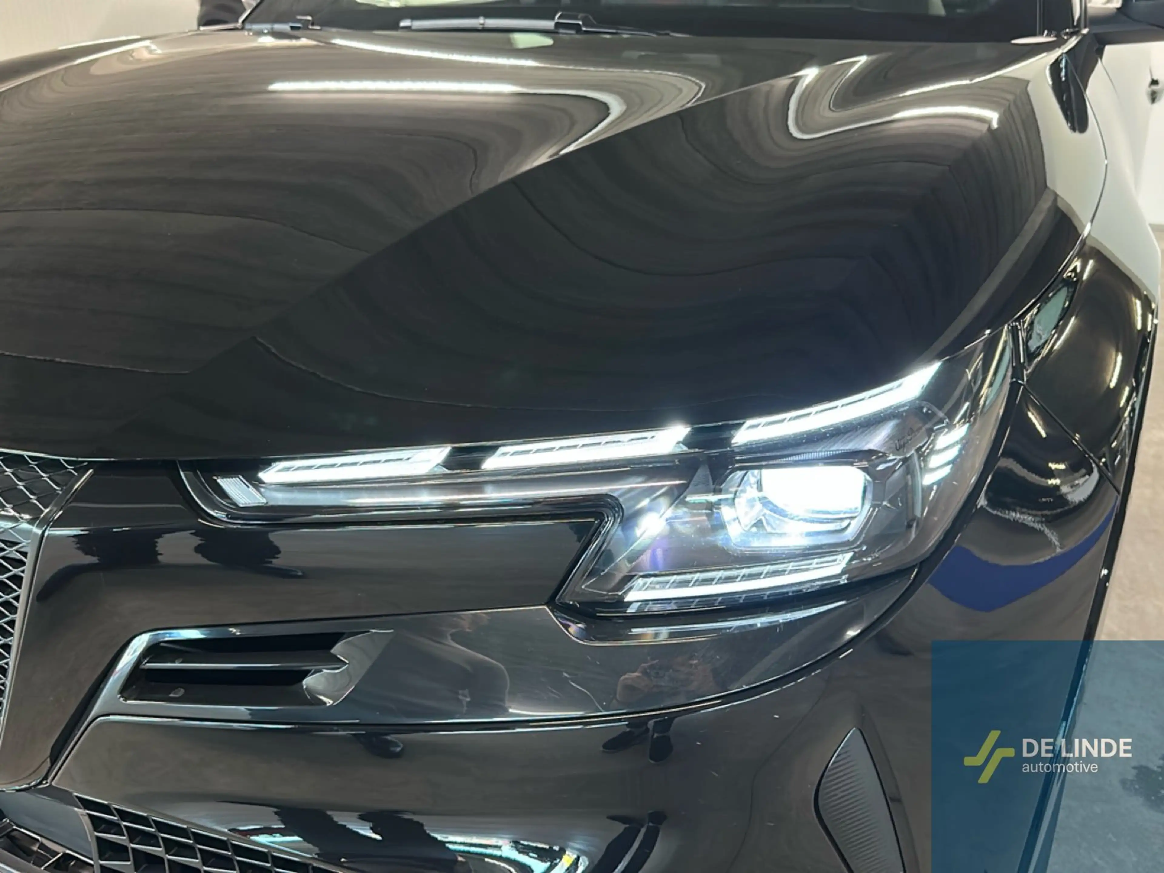 Alfa Romeo Junior 1.2 Hybrid 145 eDCT6 Ibrida — photo 5