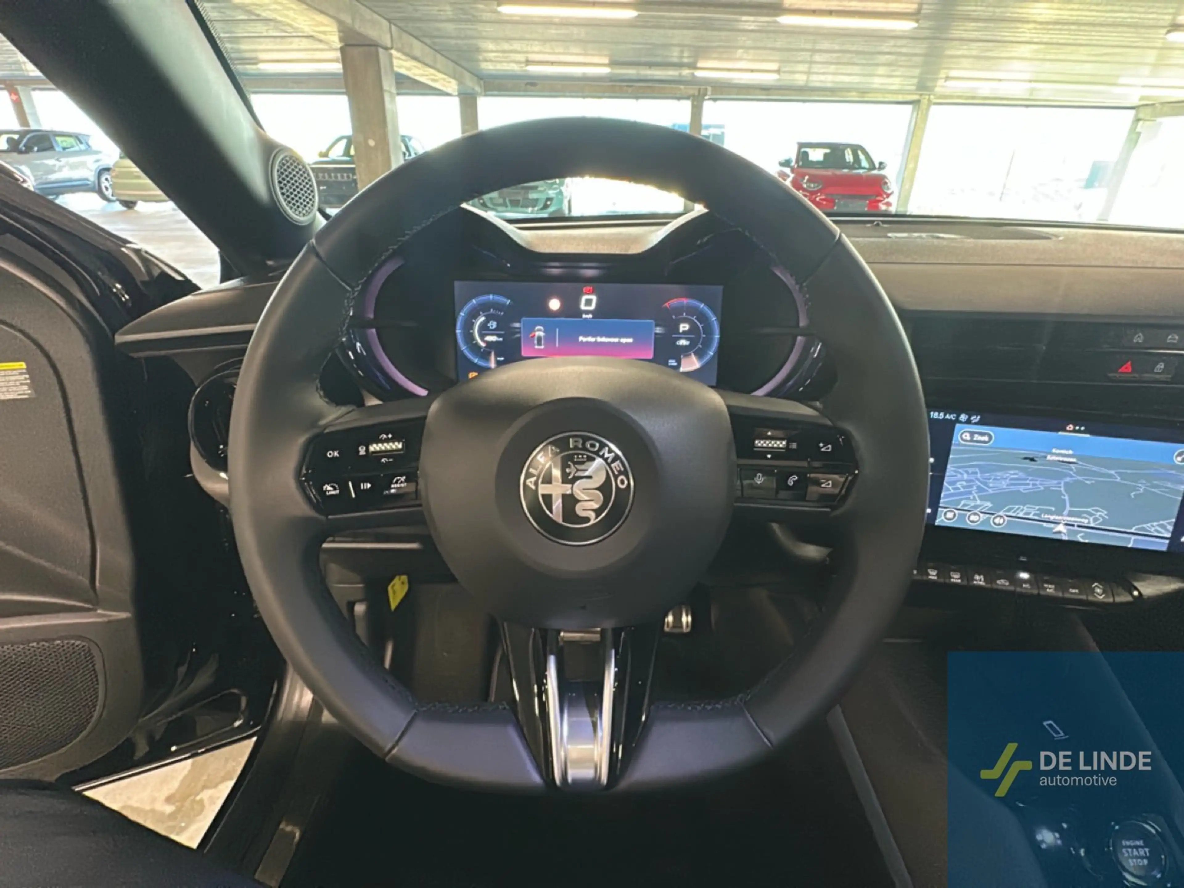 Alfa Romeo Junior 1.2 Hybrid 145 eDCT6 Ibrida — photo 12
