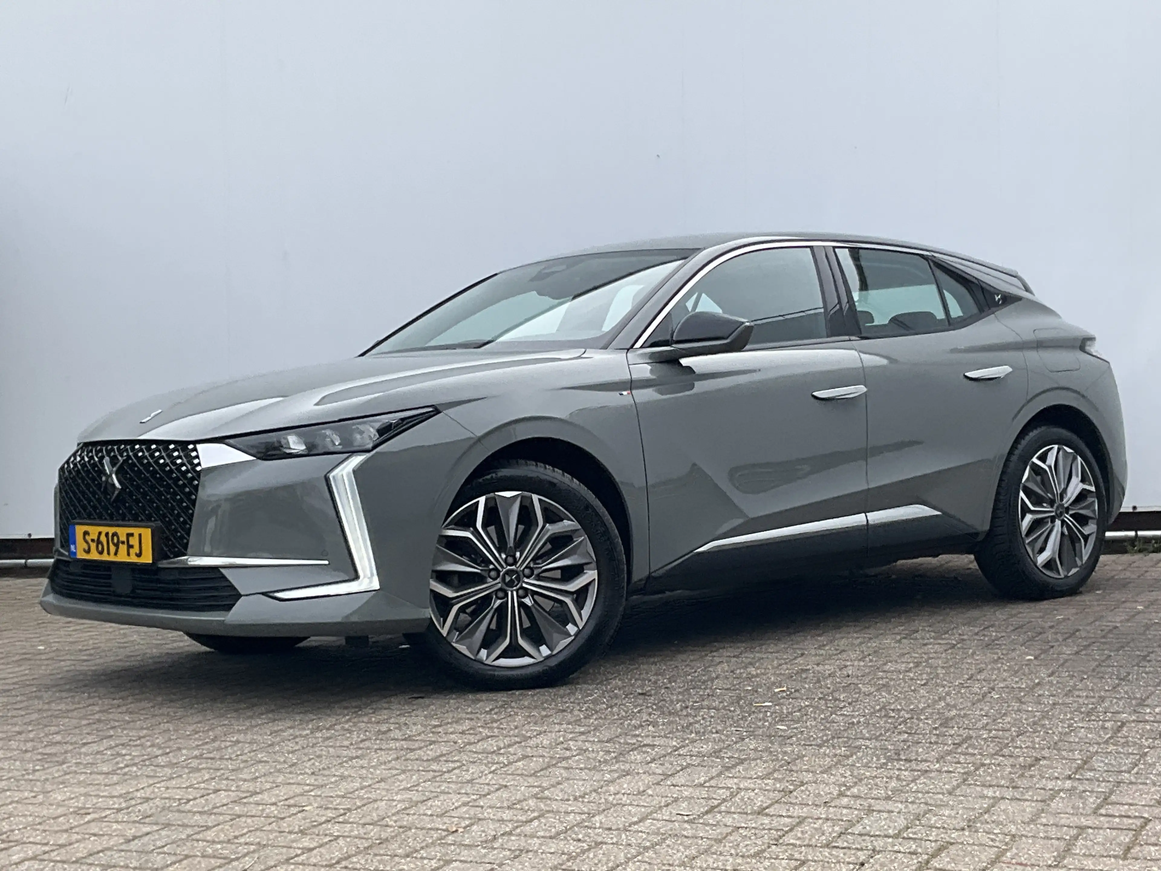 DS Automobiles DS 4 1.6 HYbrid 225 Plug-in E-Tense Trocadero Stoel/Stu — photo 12