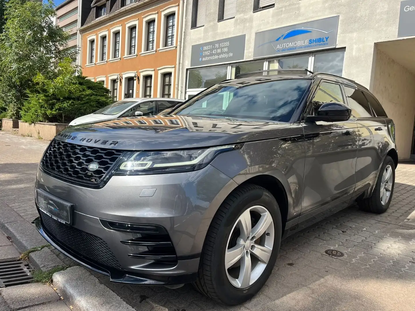 Land Rover Range Rover Velar 2.0D R-Dynamic,PANORAMA Grau - 1