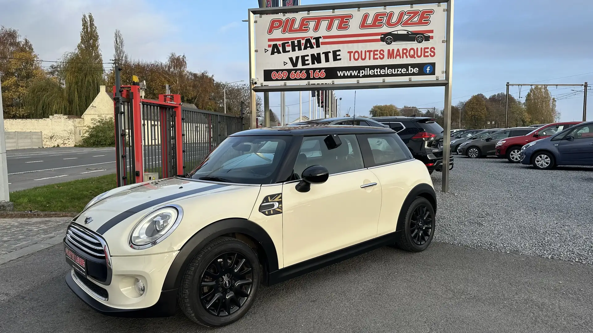 MINI Cooper 1.5 Cooper/EURO6B/LED/LILITATEUR/CLIM/CUIR/+++ Blanc - 2