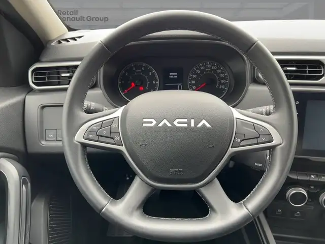 Dacia Duster view 11